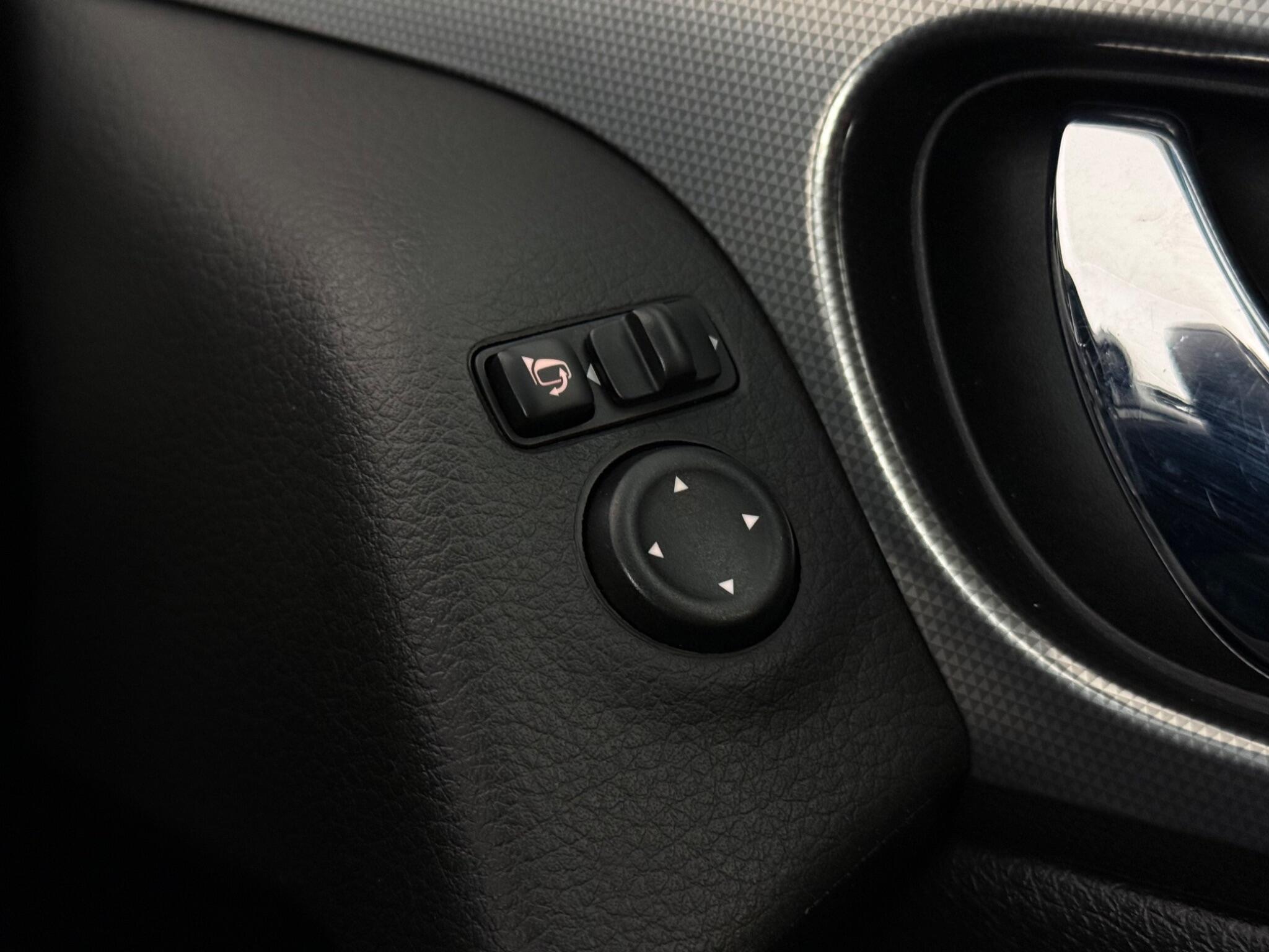 Nissan Qashqai view 18