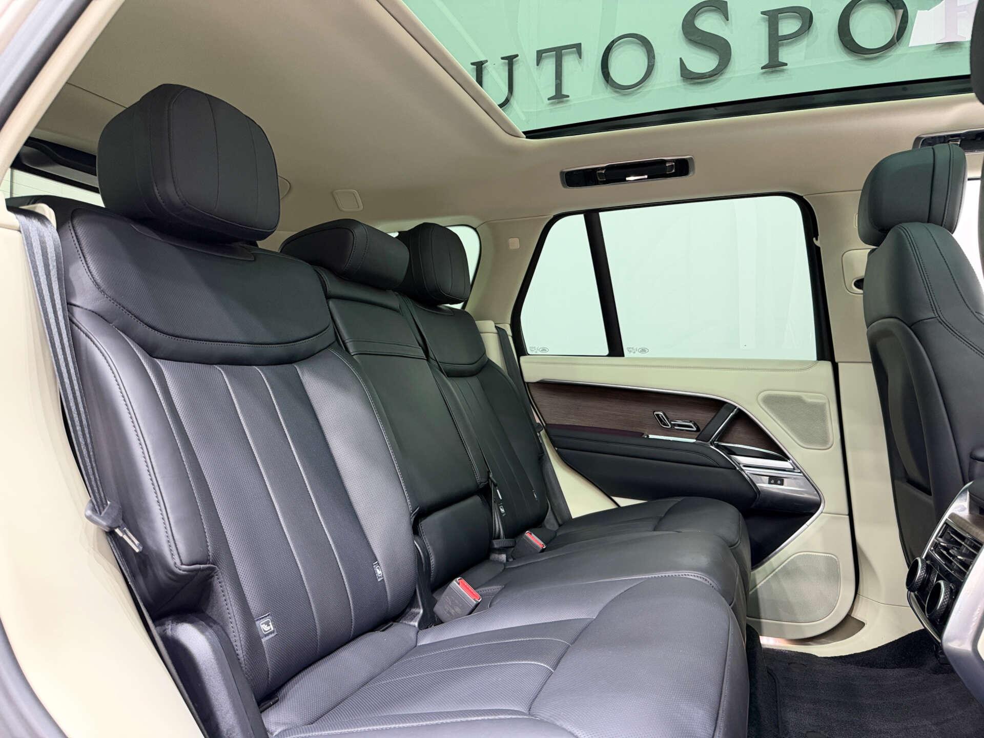 Land Rover Range Rover view 13