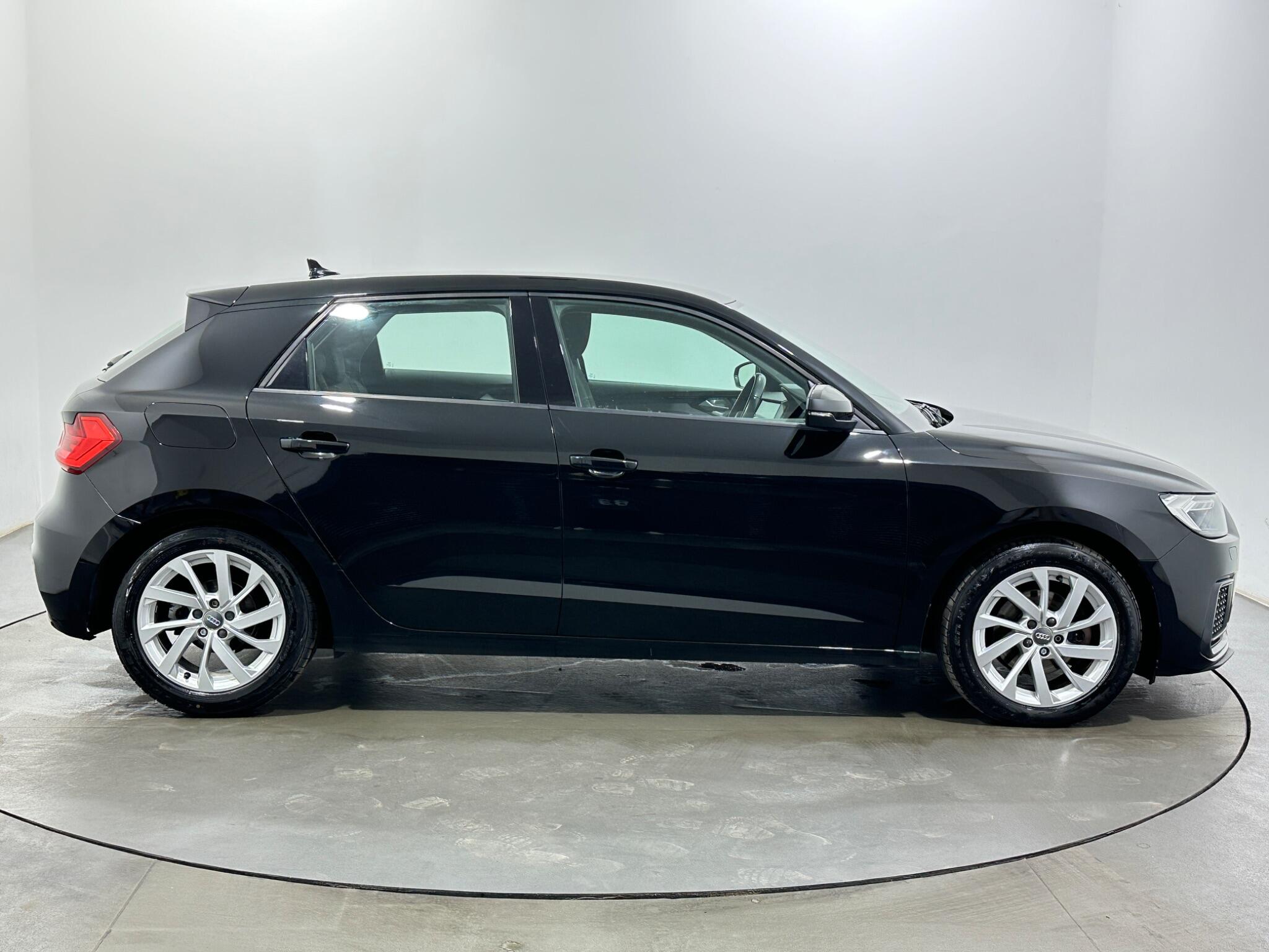 Audi A1 view 9