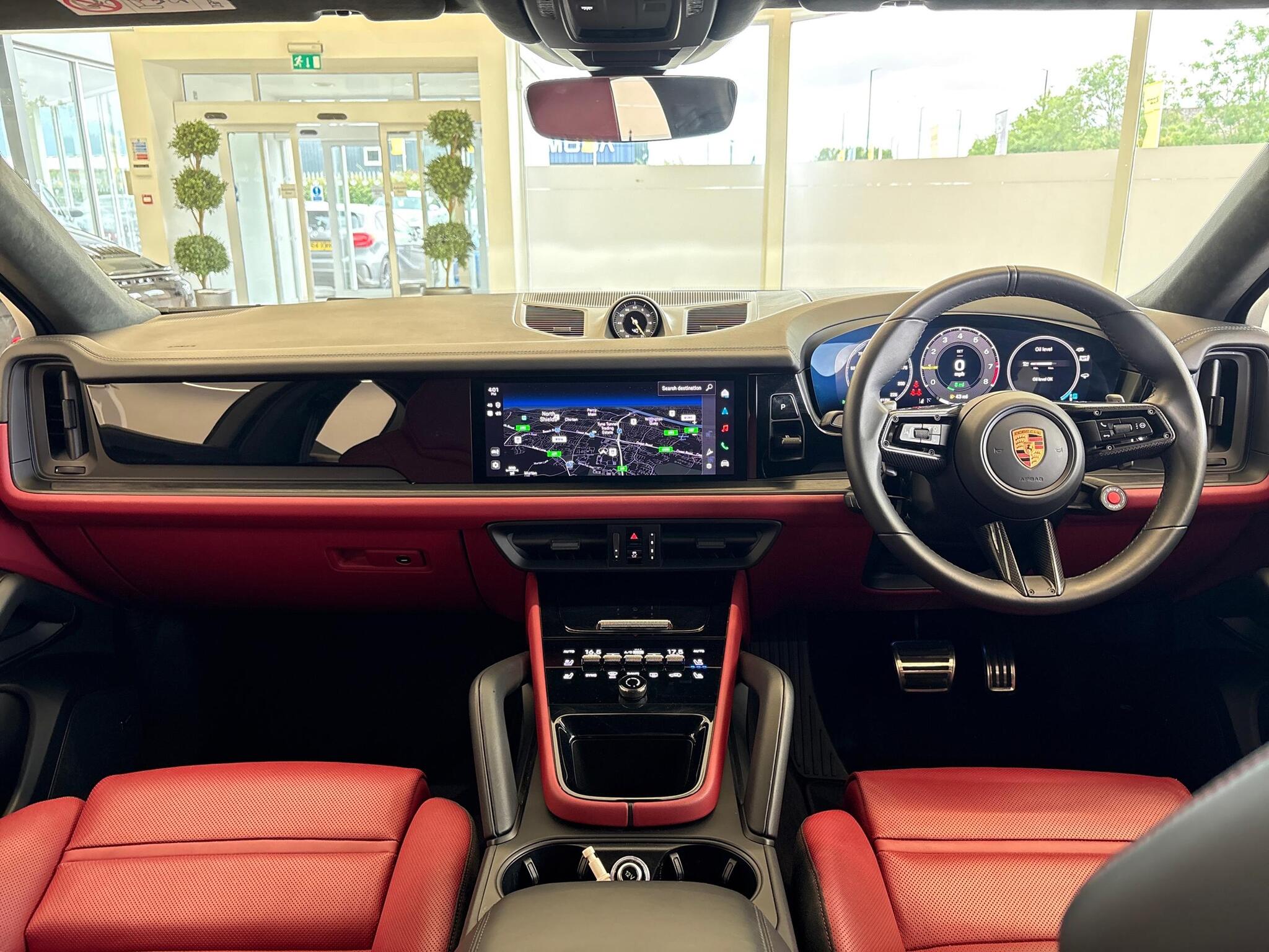 Porsche Cayenne view 27
