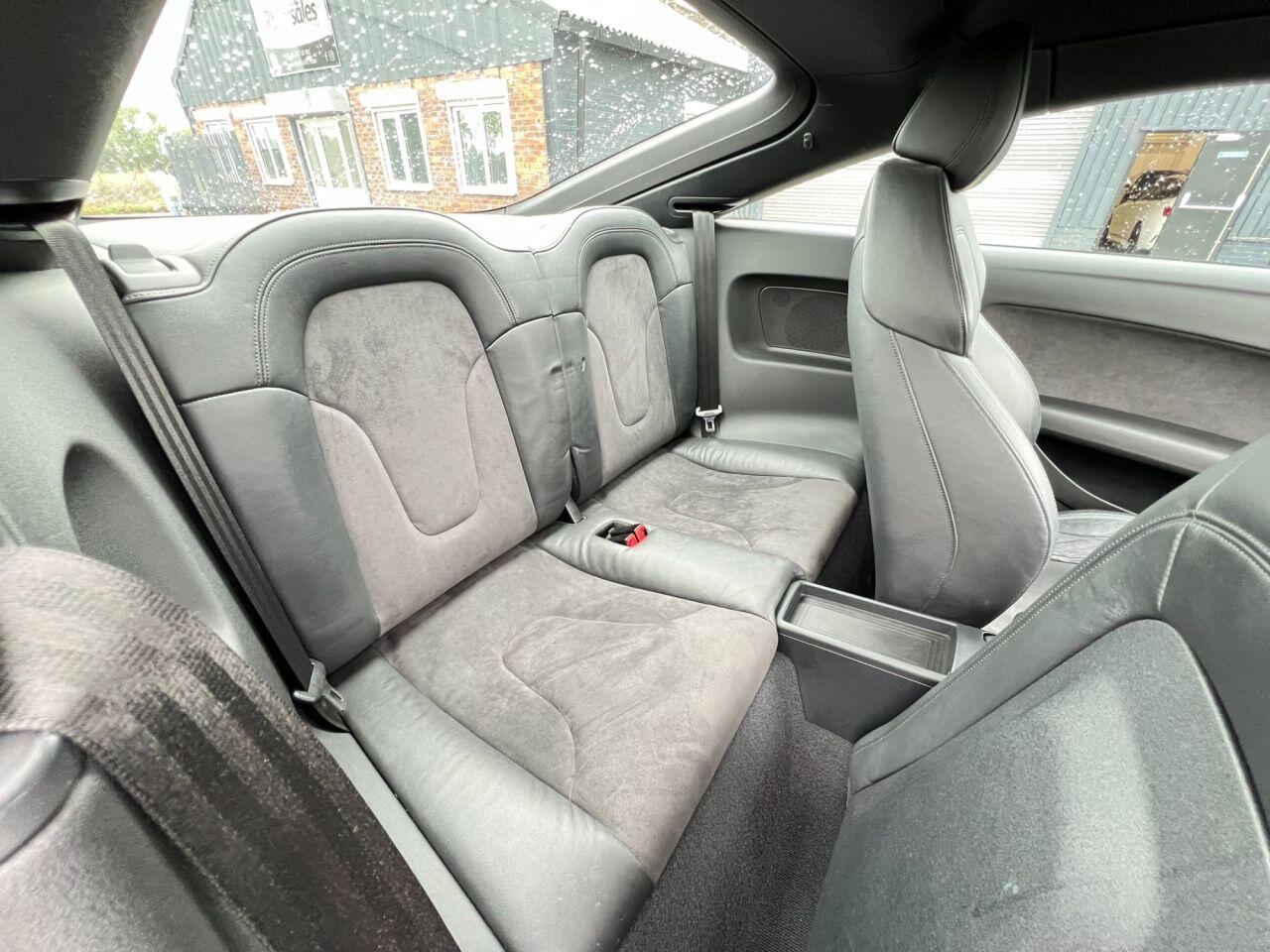 Audi TT view 9