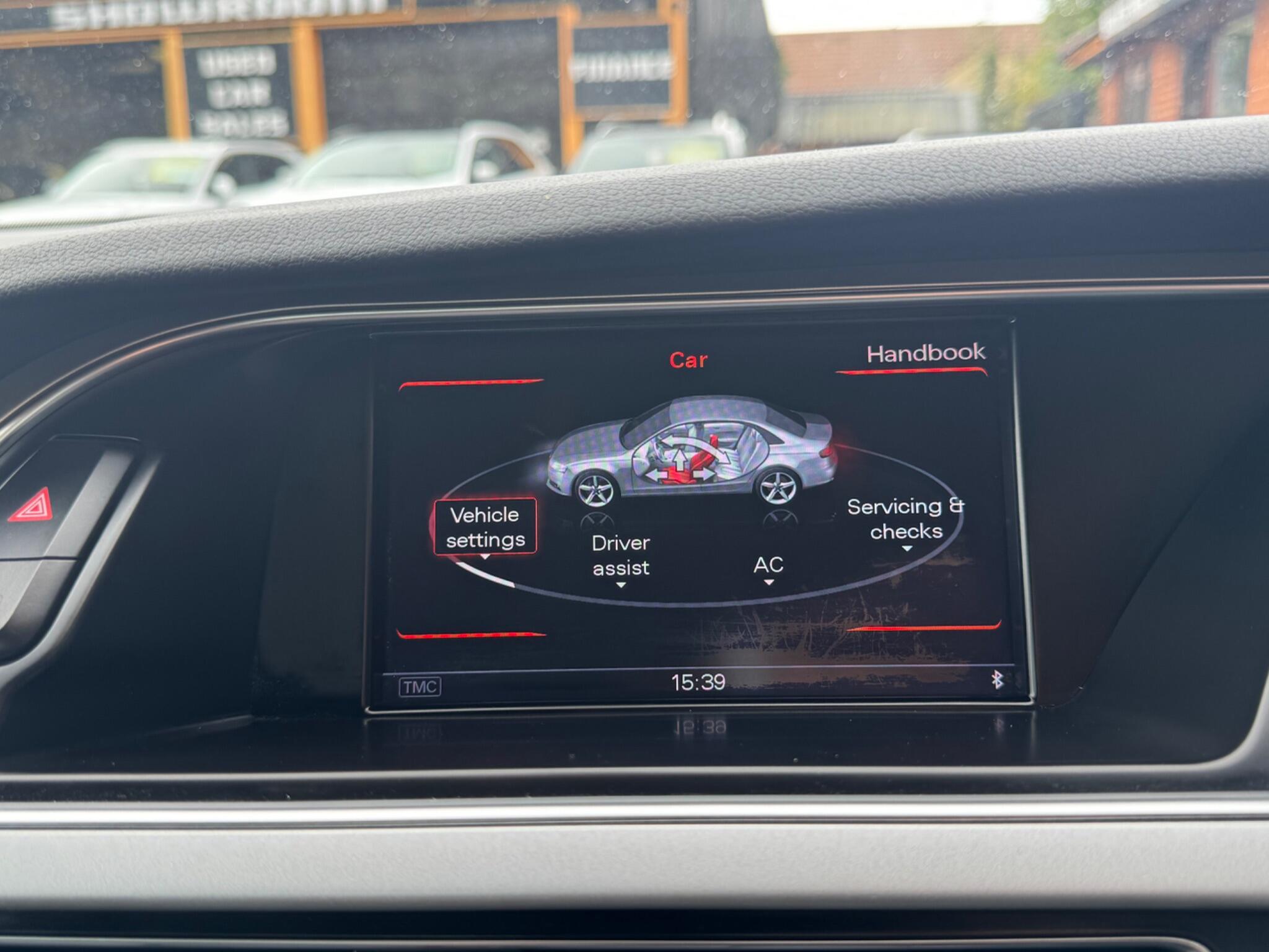 Audi A4 view 27