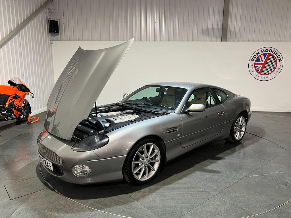 Aston Martin DB7 view 44