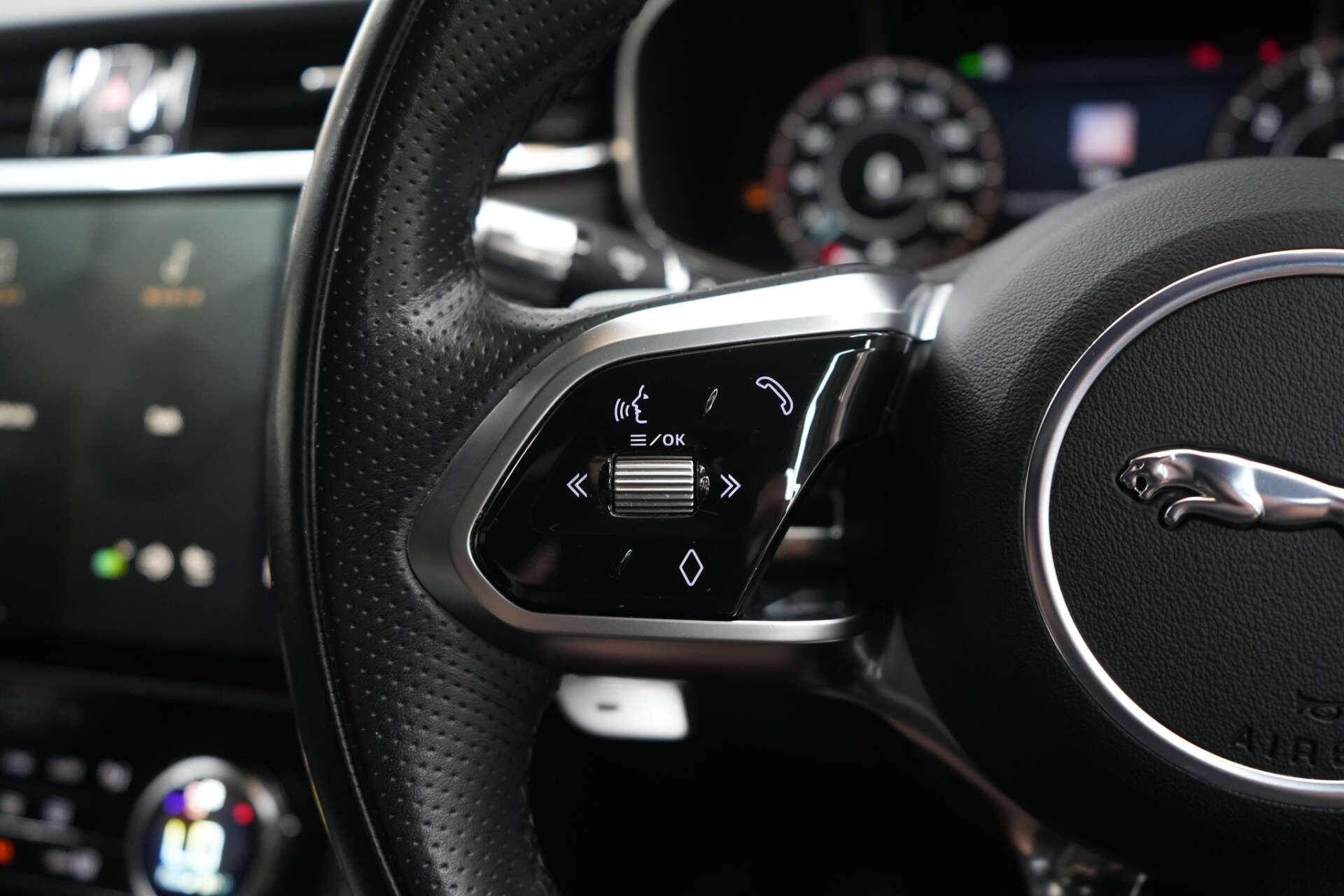 Jaguar F-Pace view 43