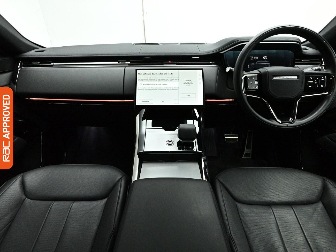 Land Rover Range Rover Sport view 2