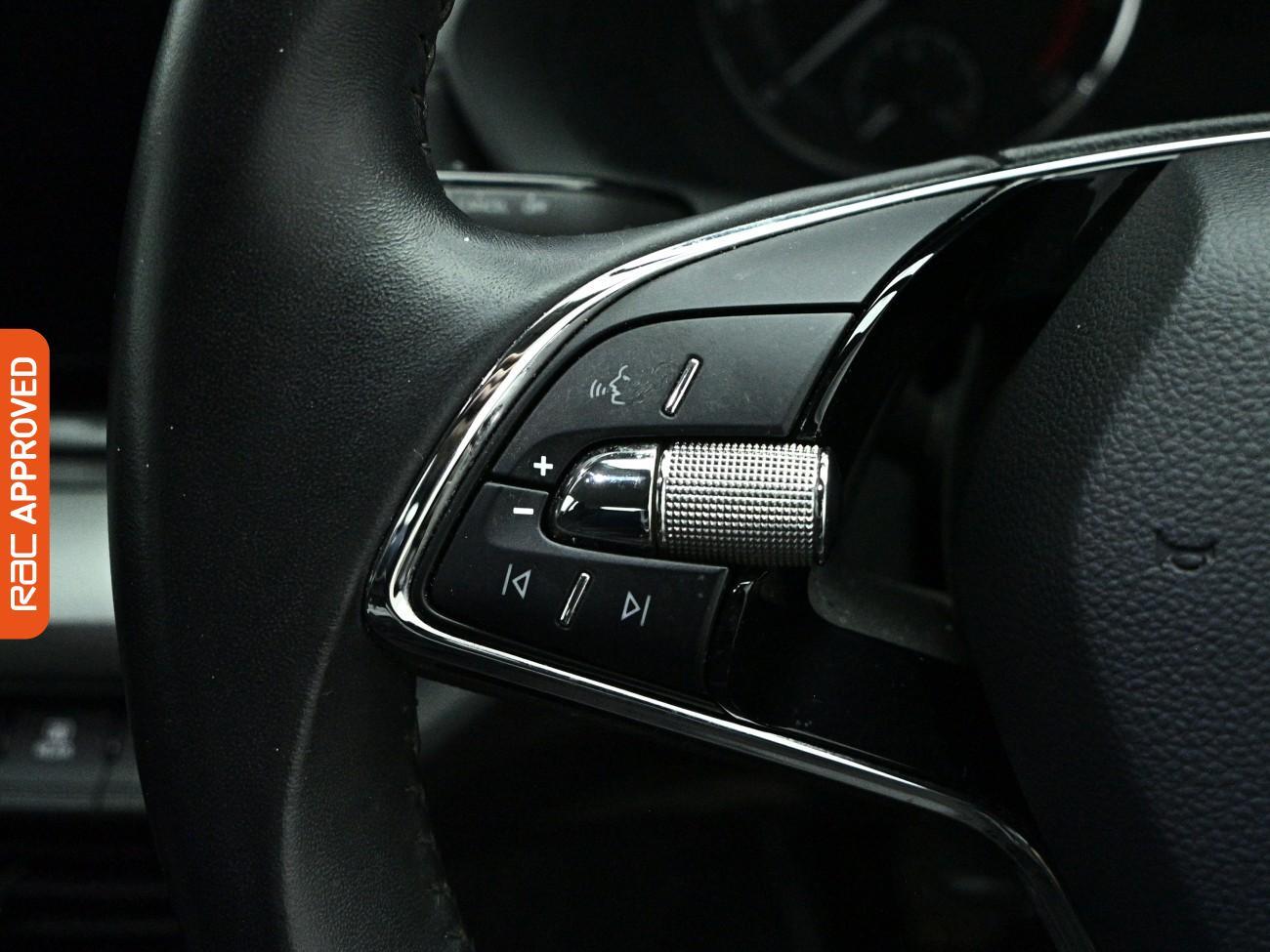 Skoda Octavia view 21