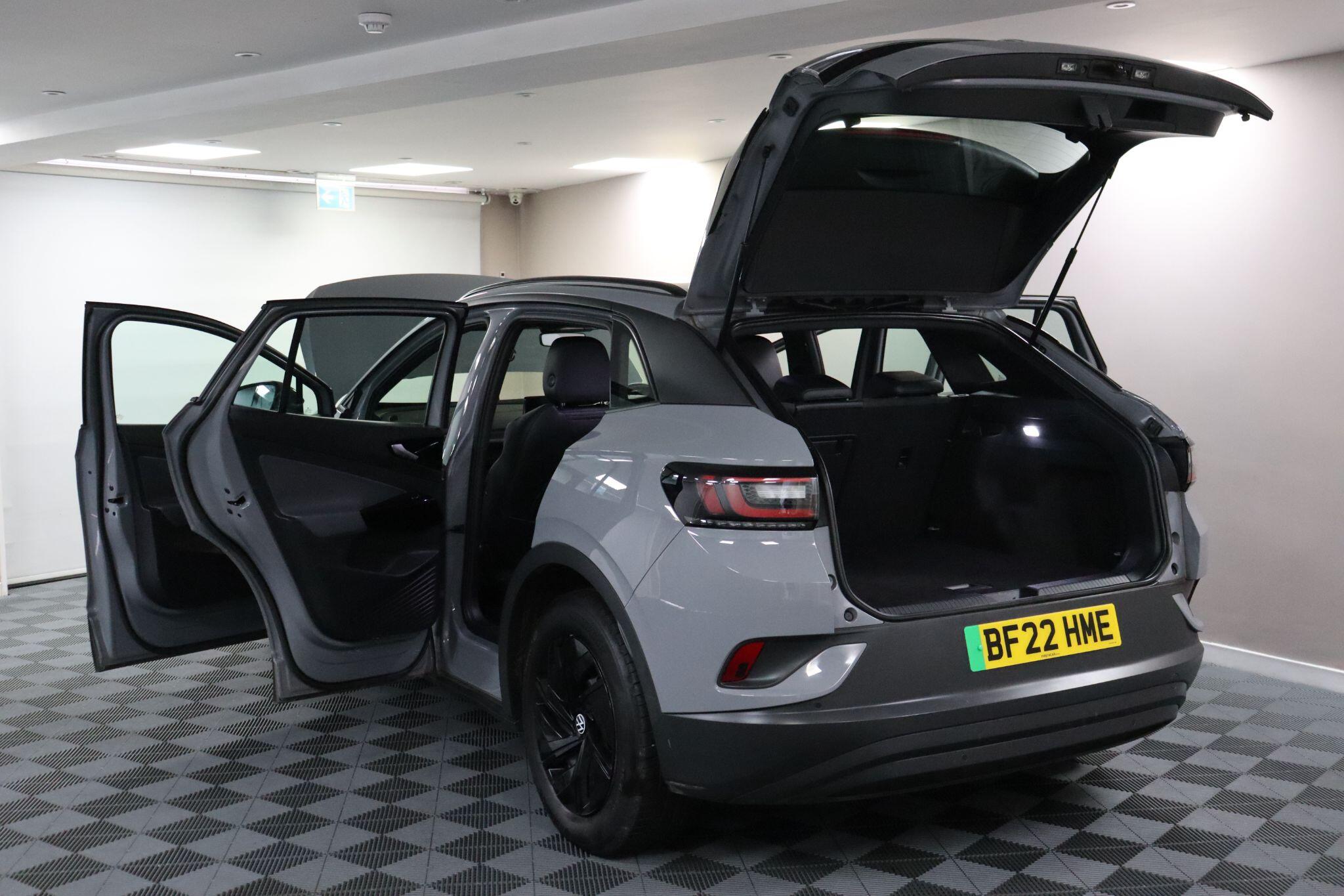 Volkswagen Id.4 view 22