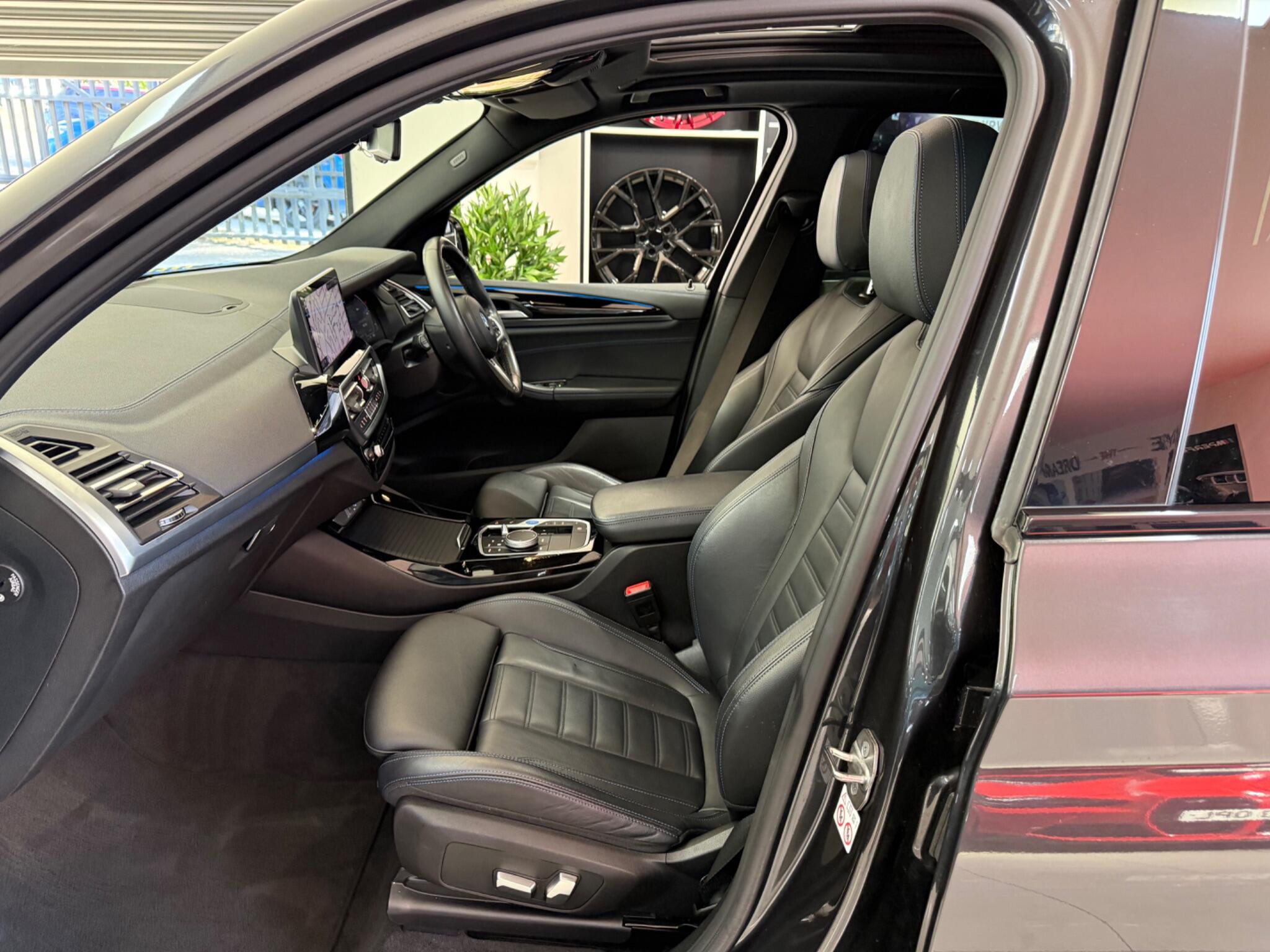 BMW Ix3 view 35