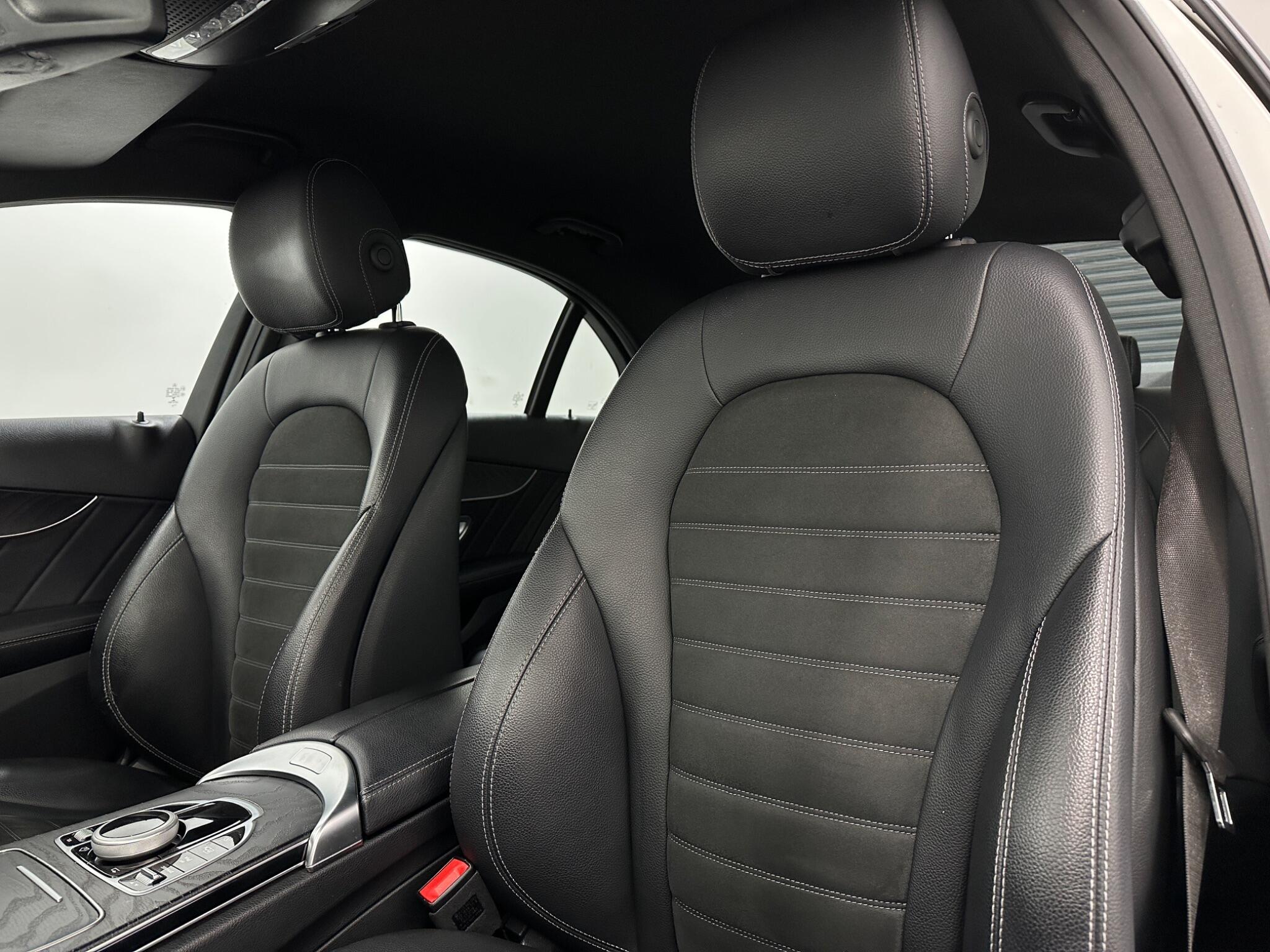 Mercedes-Benz C Class view 37