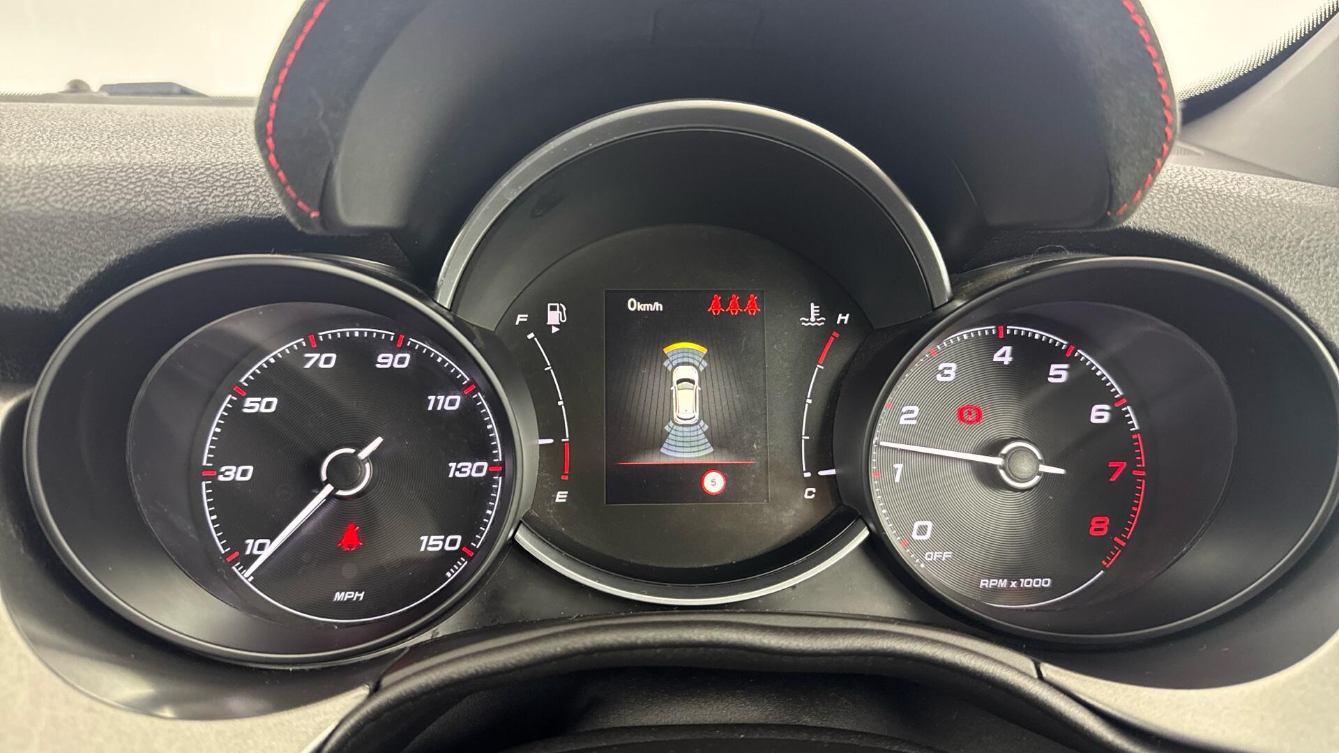 Fiat 500X view 30