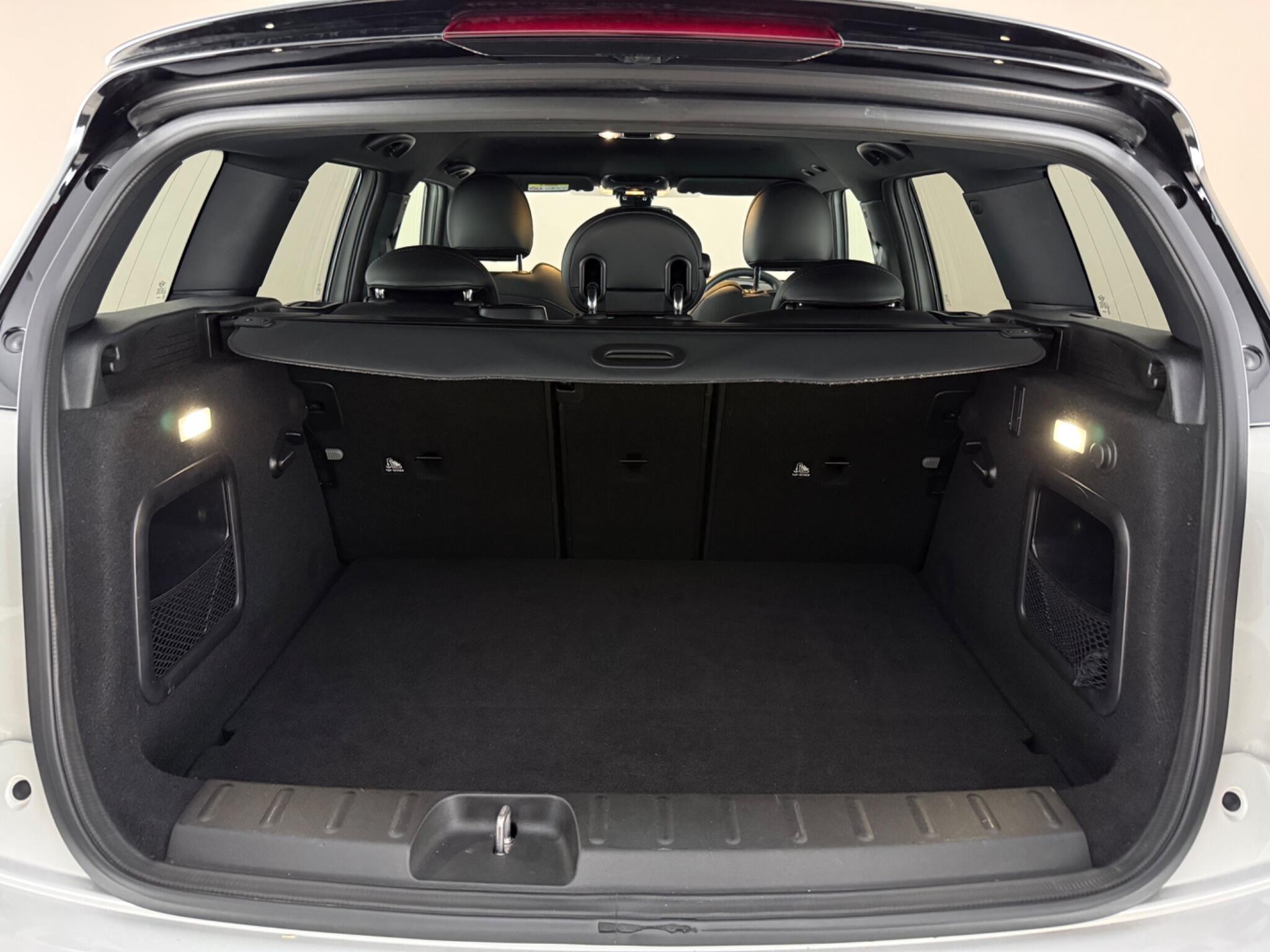Mini Clubman view 10