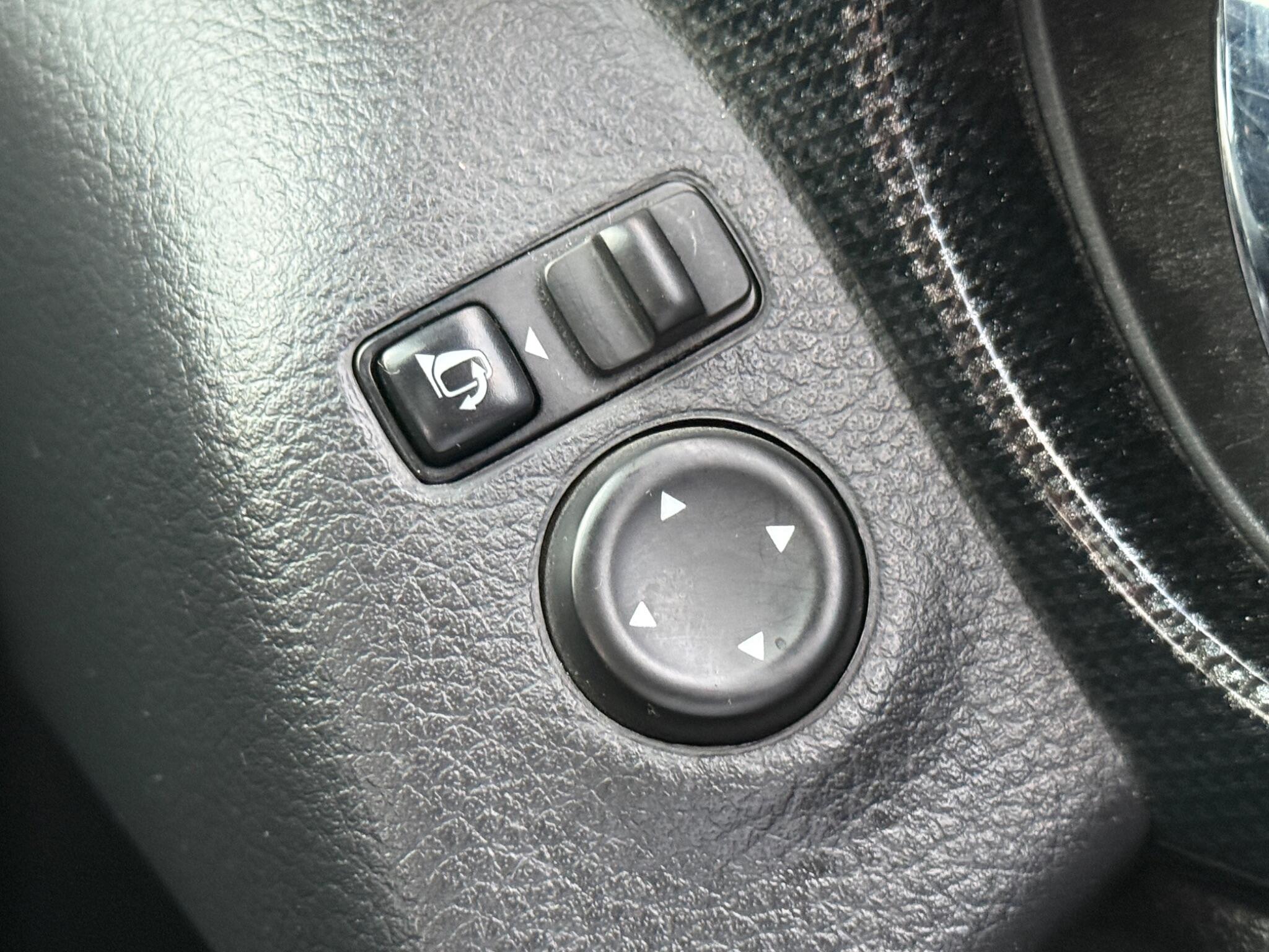 Nissan X-Trail - Image 66
