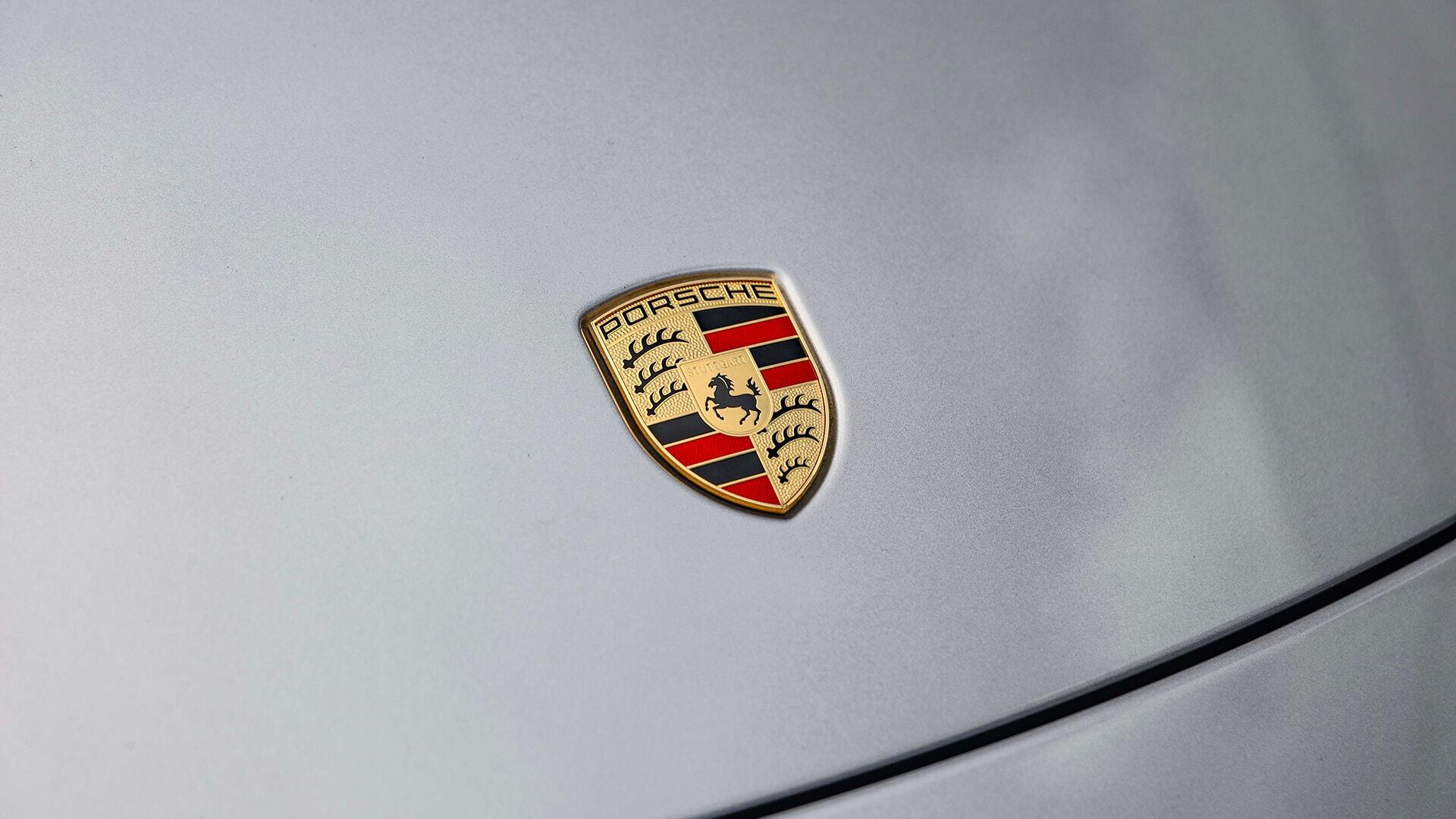 Porsche Cayman view 25