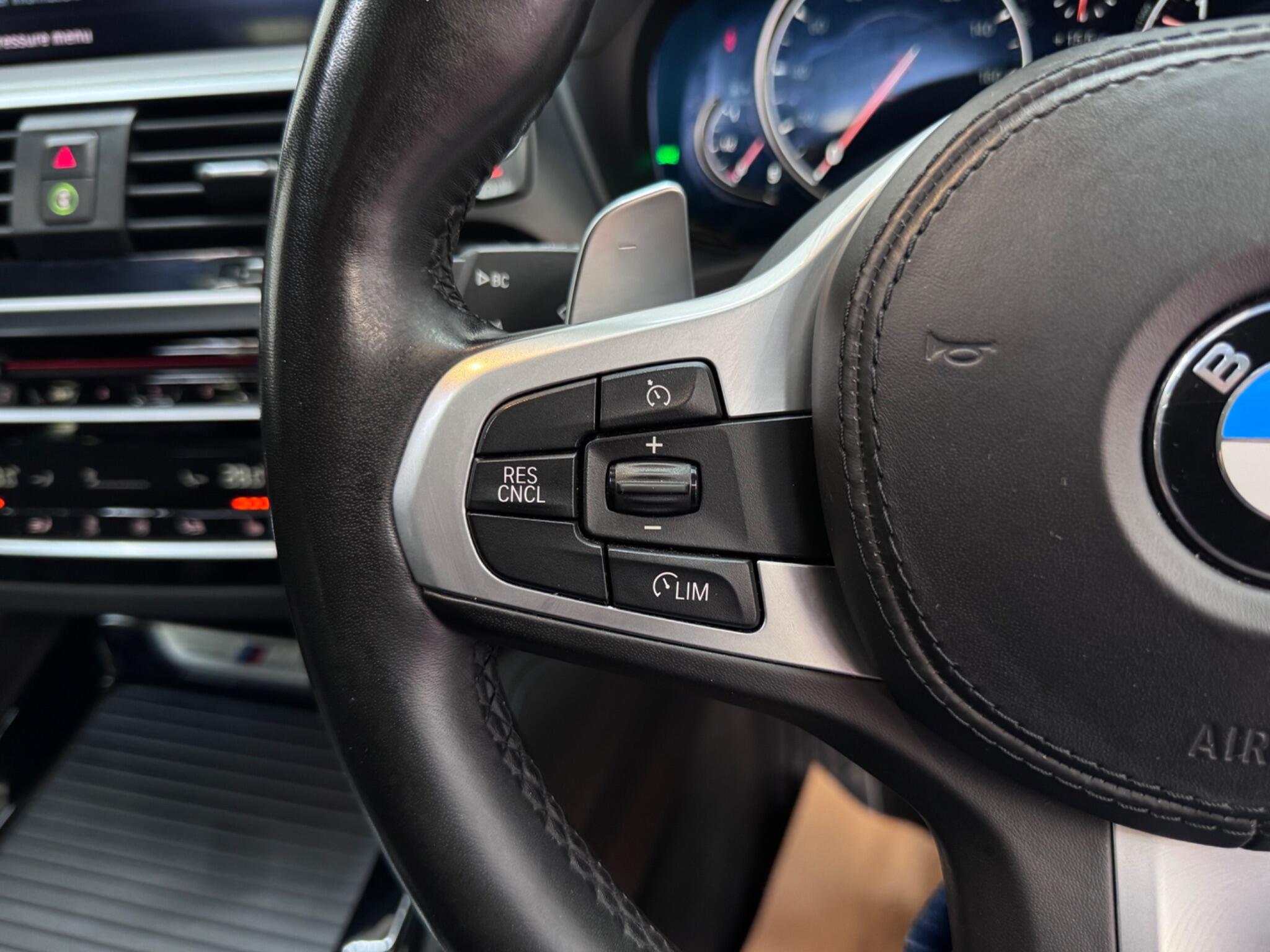 BMW X4 view 37
