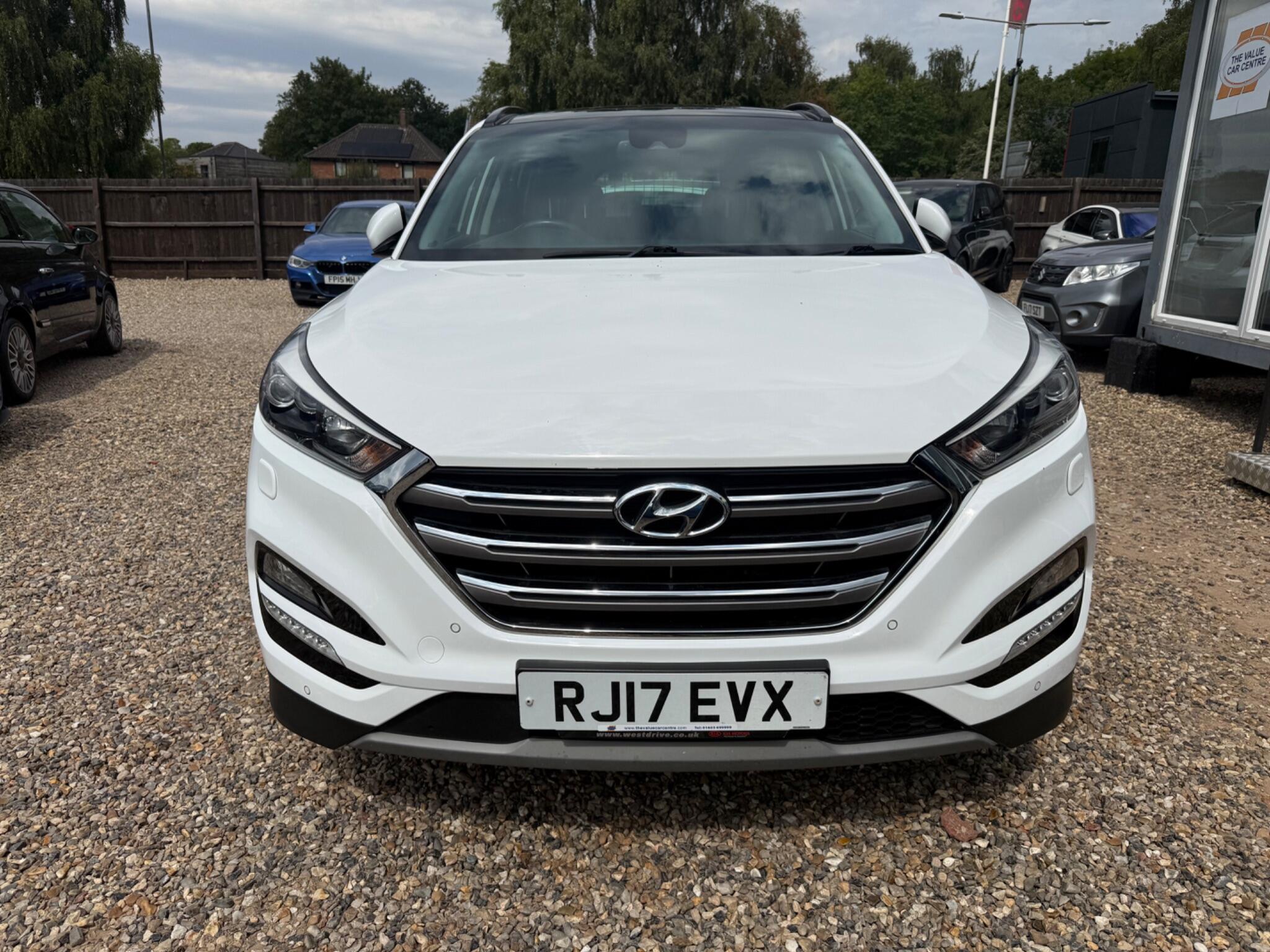 Hyundai Tucson view 8