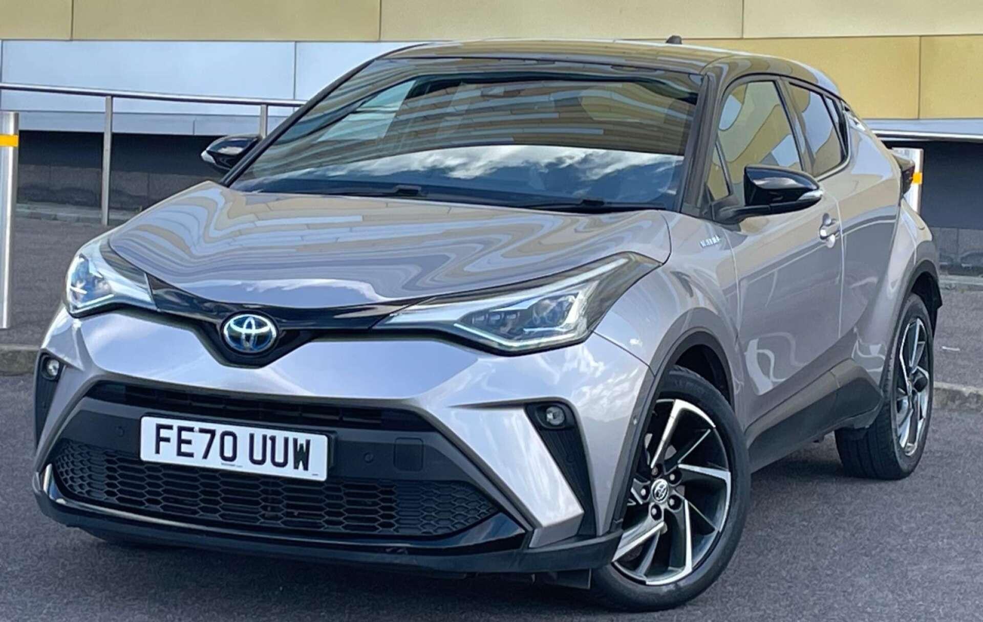 Toyota C-HR view 19