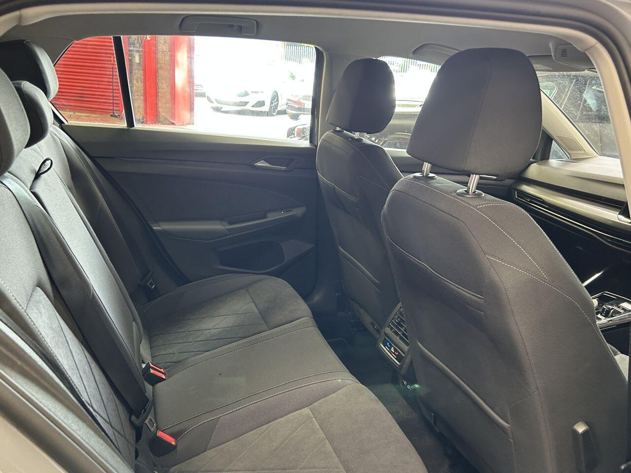 Volkswagen Golf view 57