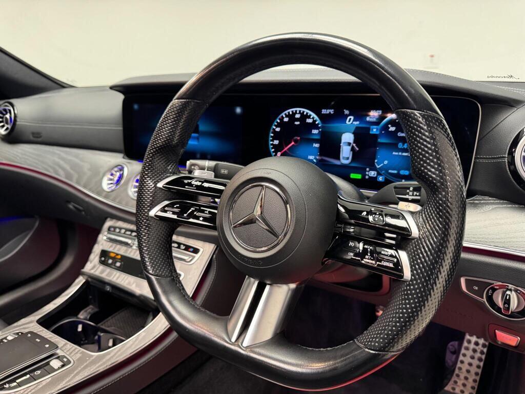 Mercedes-Benz E-Class view 20