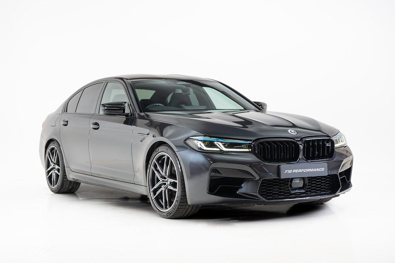 BMW M5 view 5