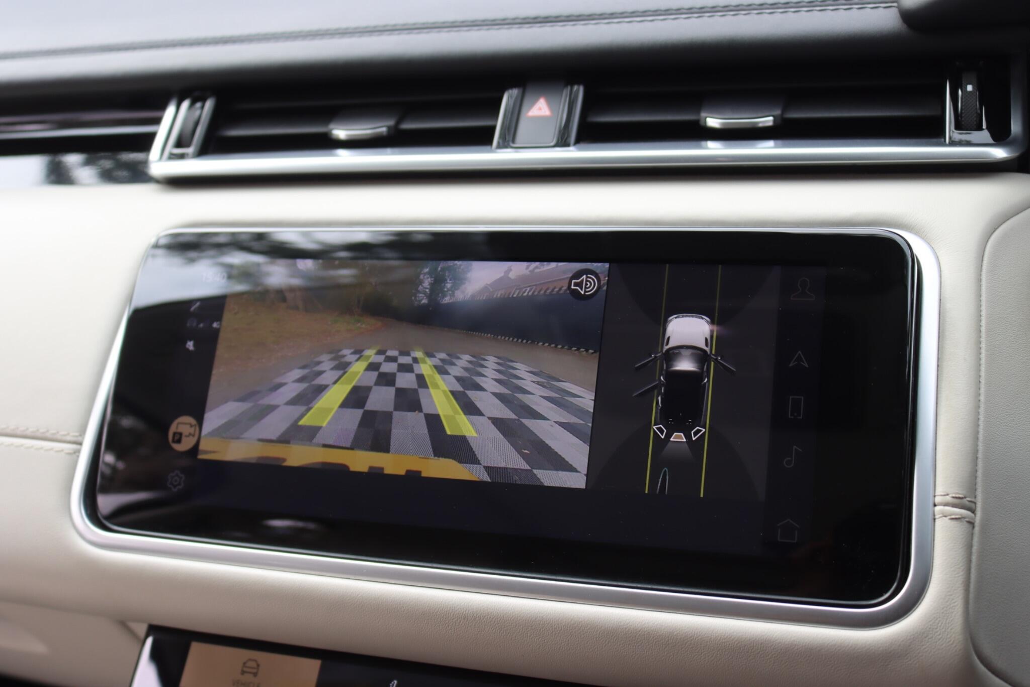 Land Rover Range Rover Velar view 71