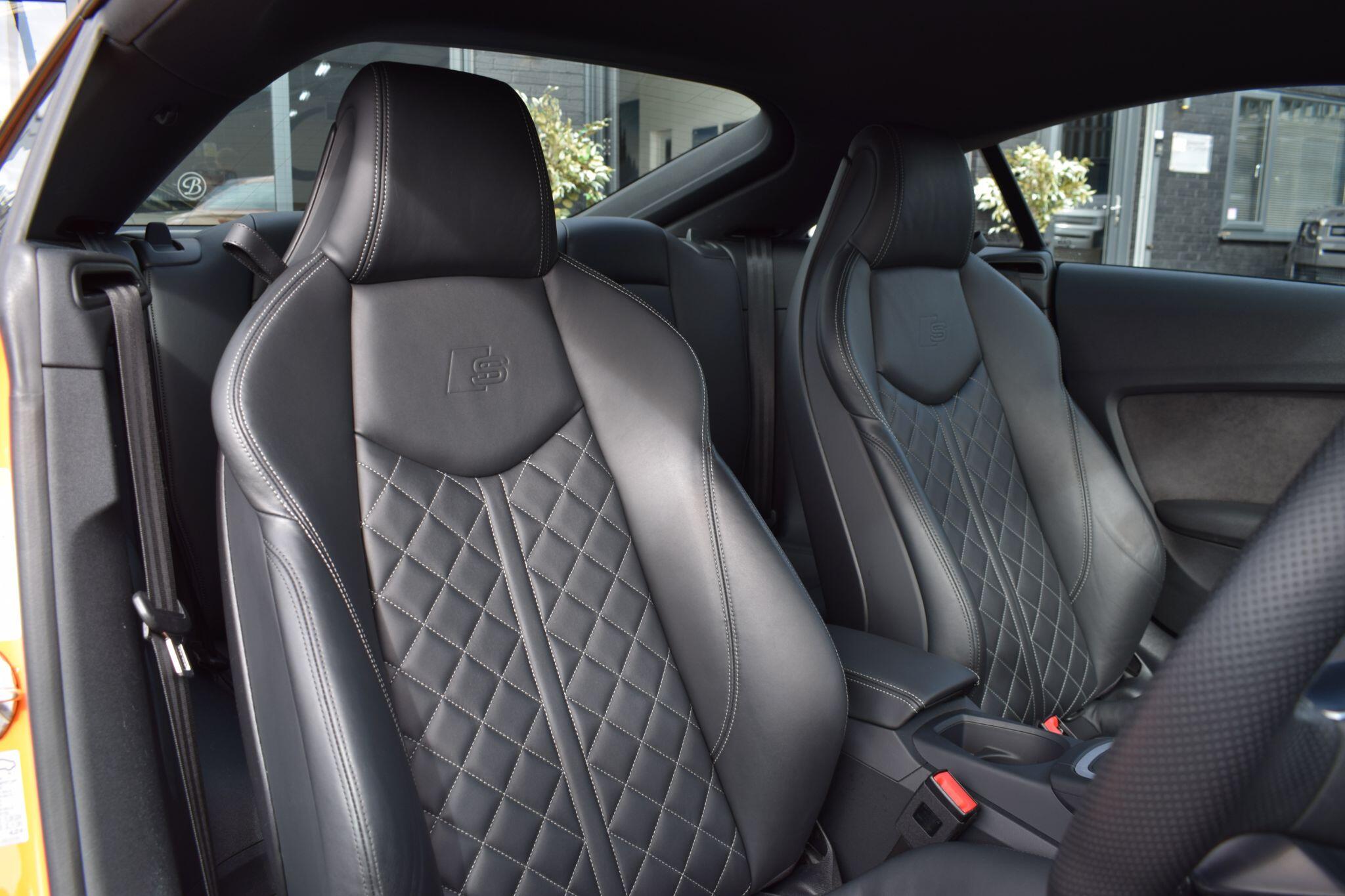 Audi TT view 10