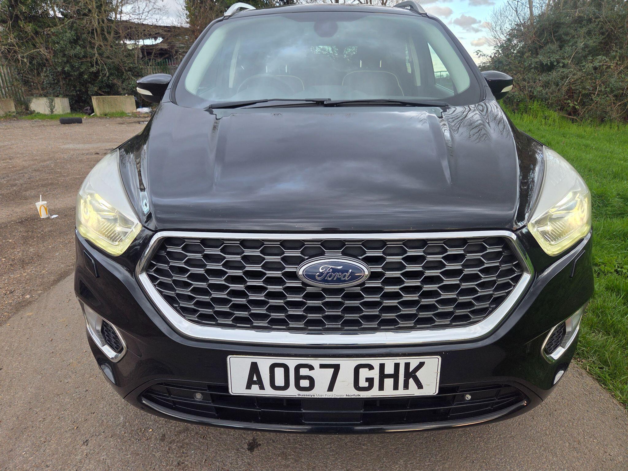 Ford Kuga view 3