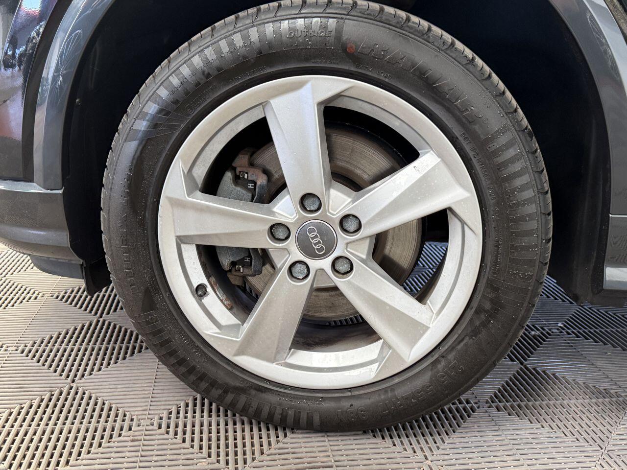 Audi Q2 view 20