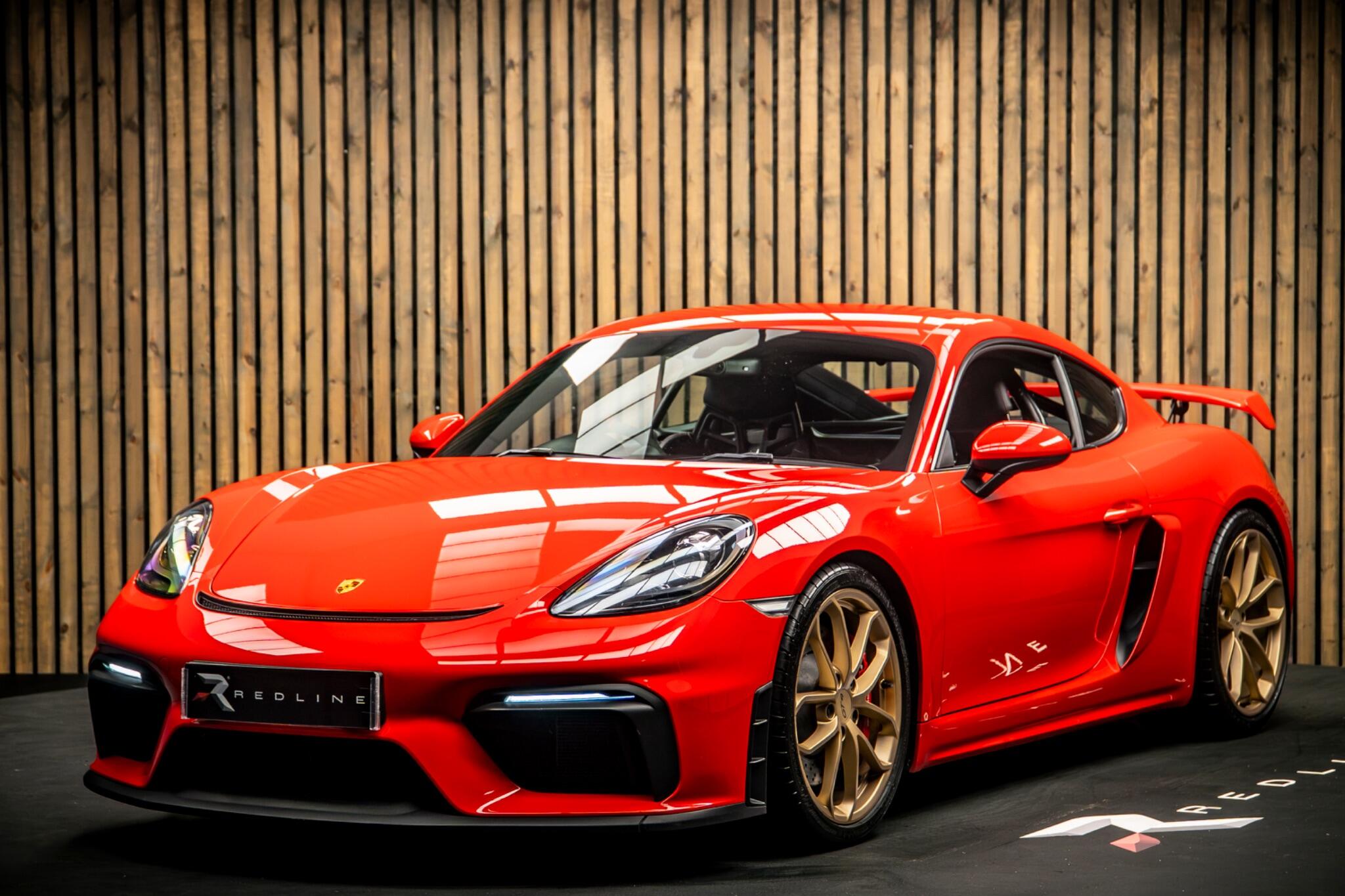 Porsche Cayman view 8