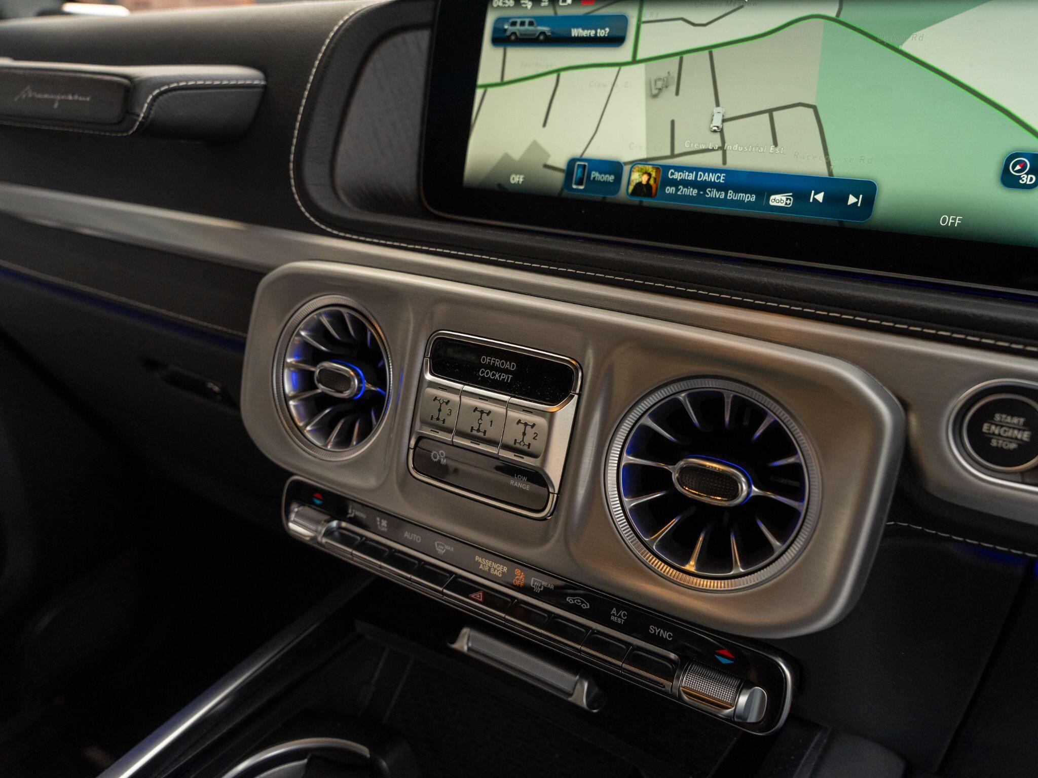 Mercedes-Benz G Class view 50