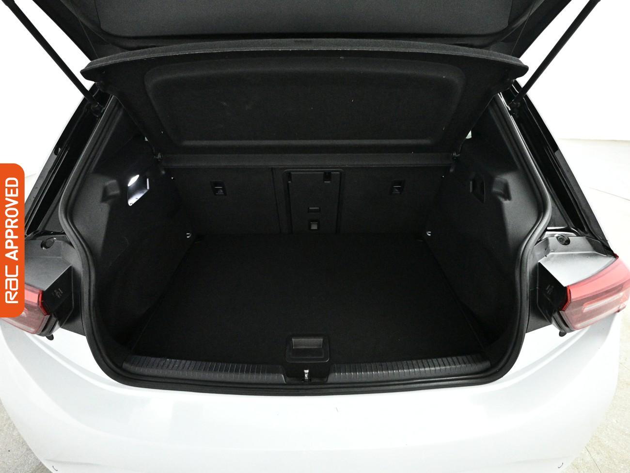 Volkswagen Id.3 view 29