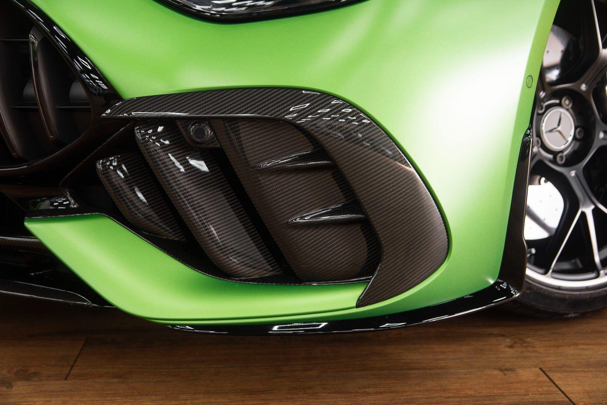 Mercedes-Benz Amg GT view 12