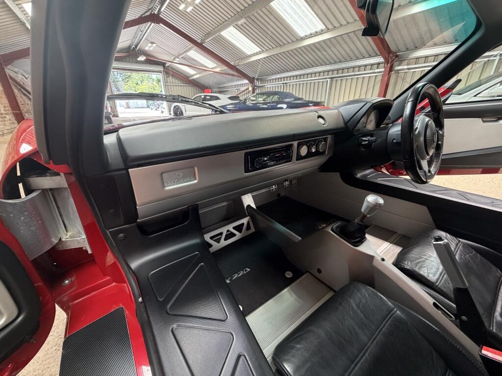 Vauxhall VX220 view 8