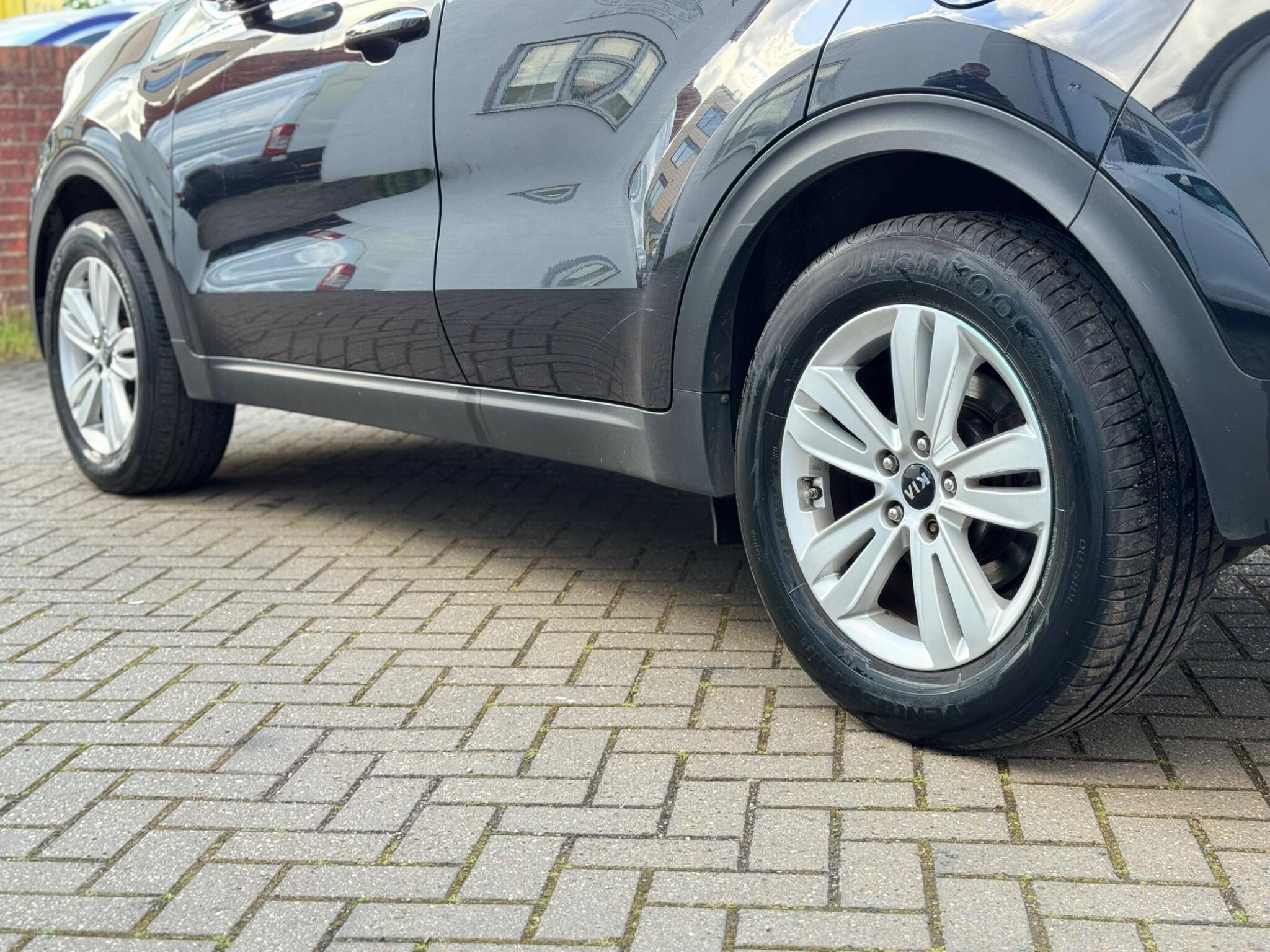 Kia Sportage view 8