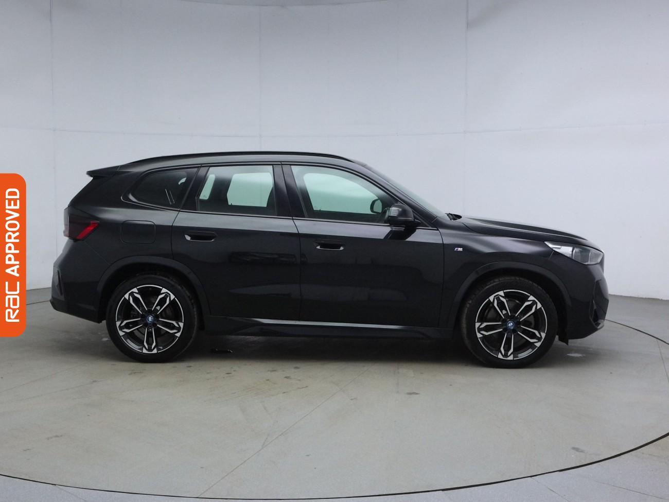 BMW Ix1 view 7