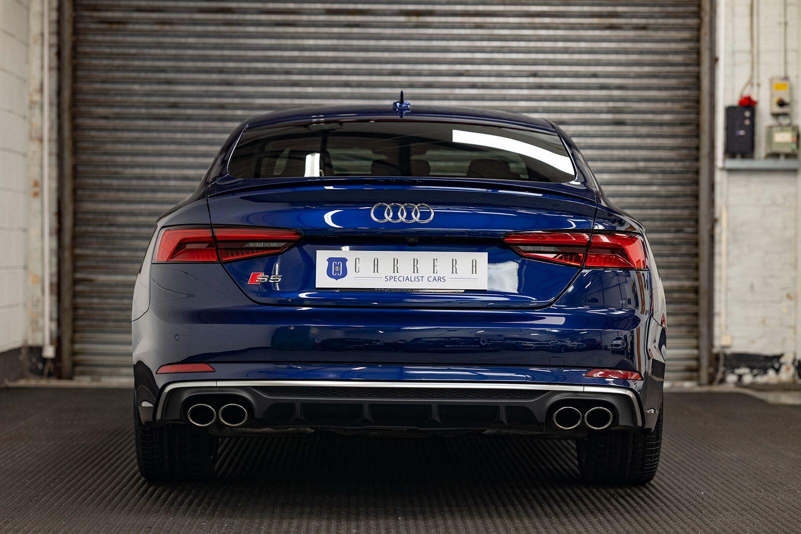Audi S5 view 75