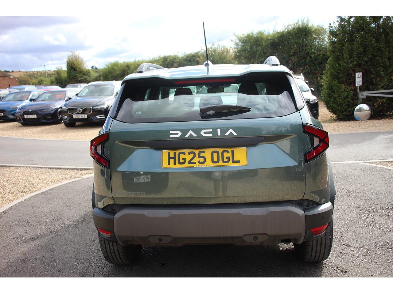 Dacia Duster view 10