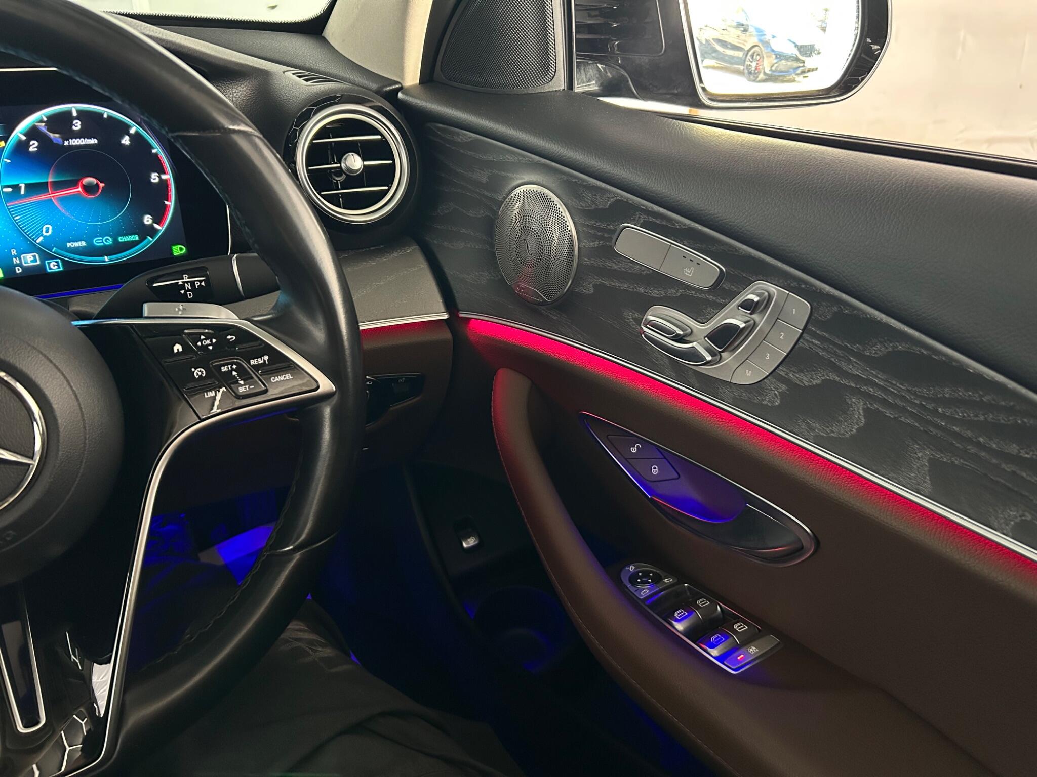 Mercedes-Benz E Class view 17
