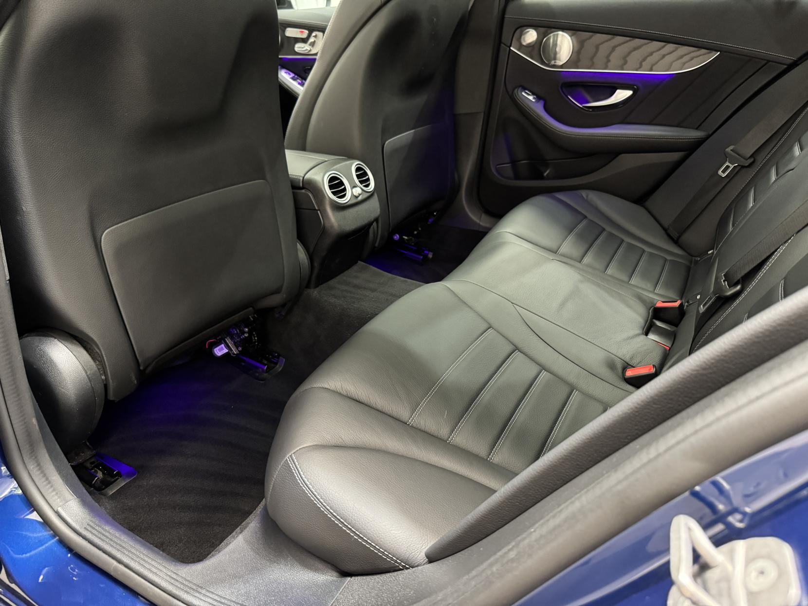 Mercedes-Benz C Class view 60
