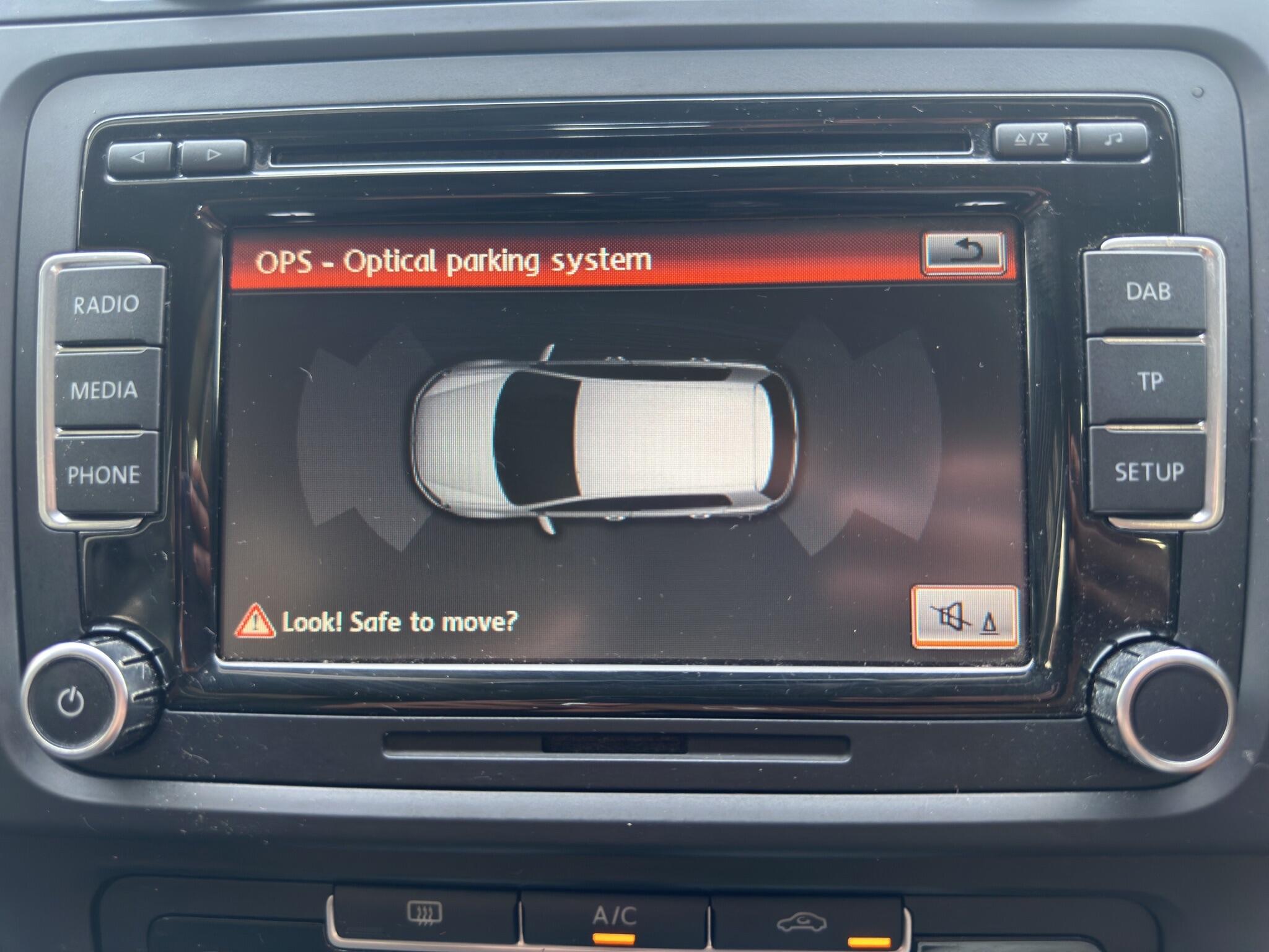 Volkswagen Golf view 17