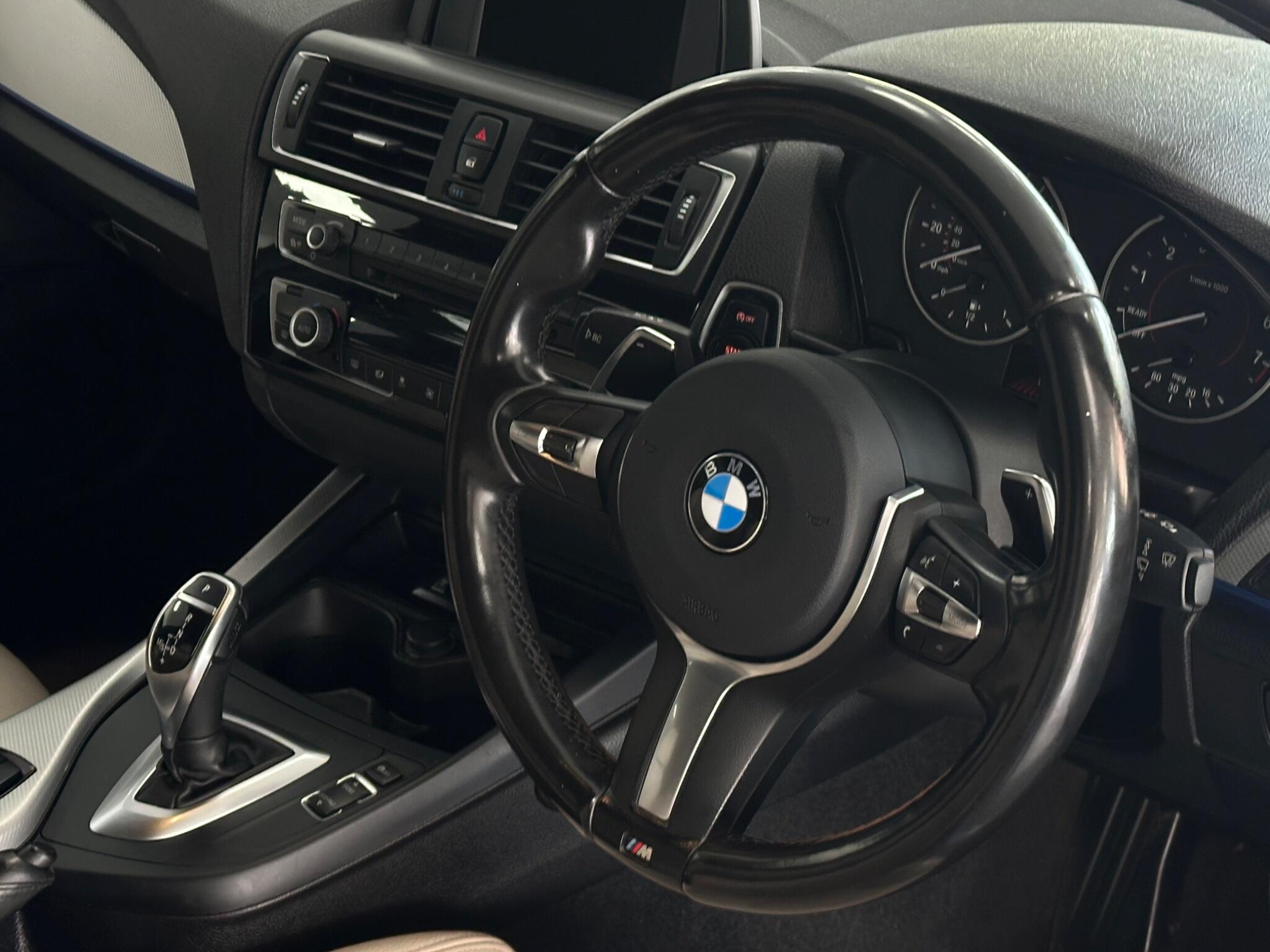 BMW 1 Series view 16