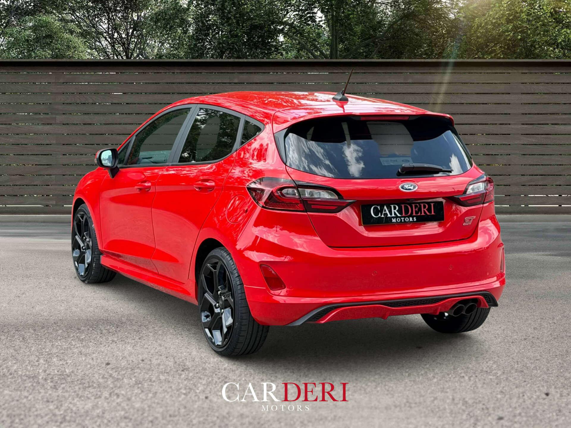 Ford Fiesta view 3