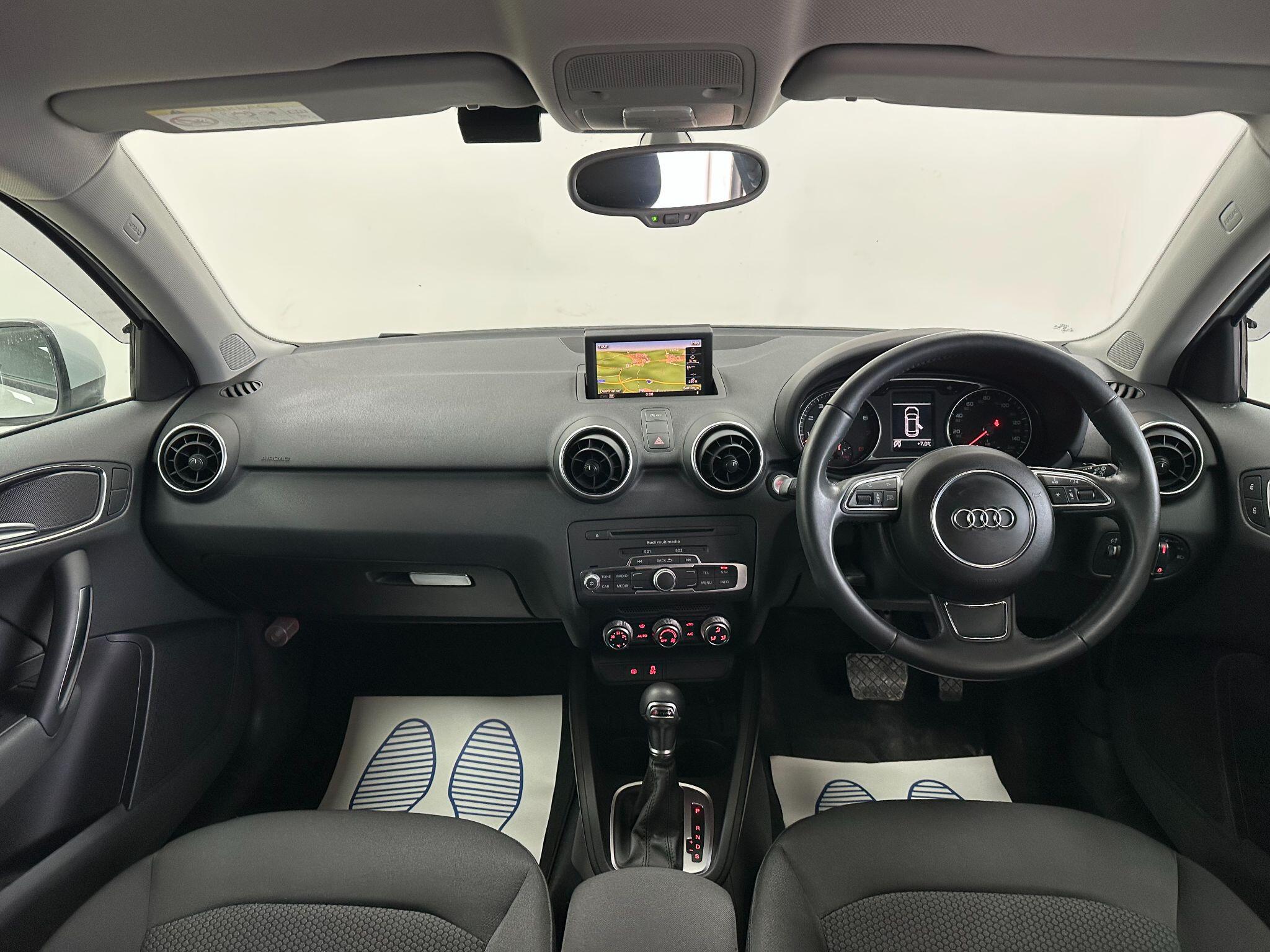 2014 Audi A1 image 4