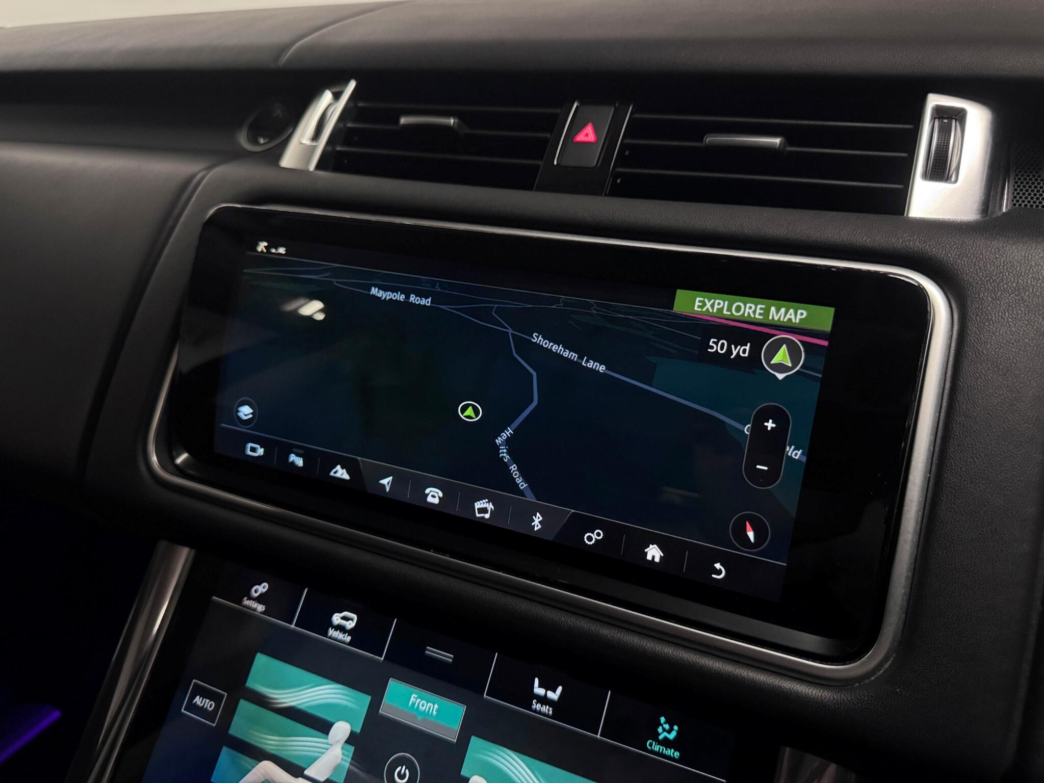 Land Rover Range Rover Sport view 12