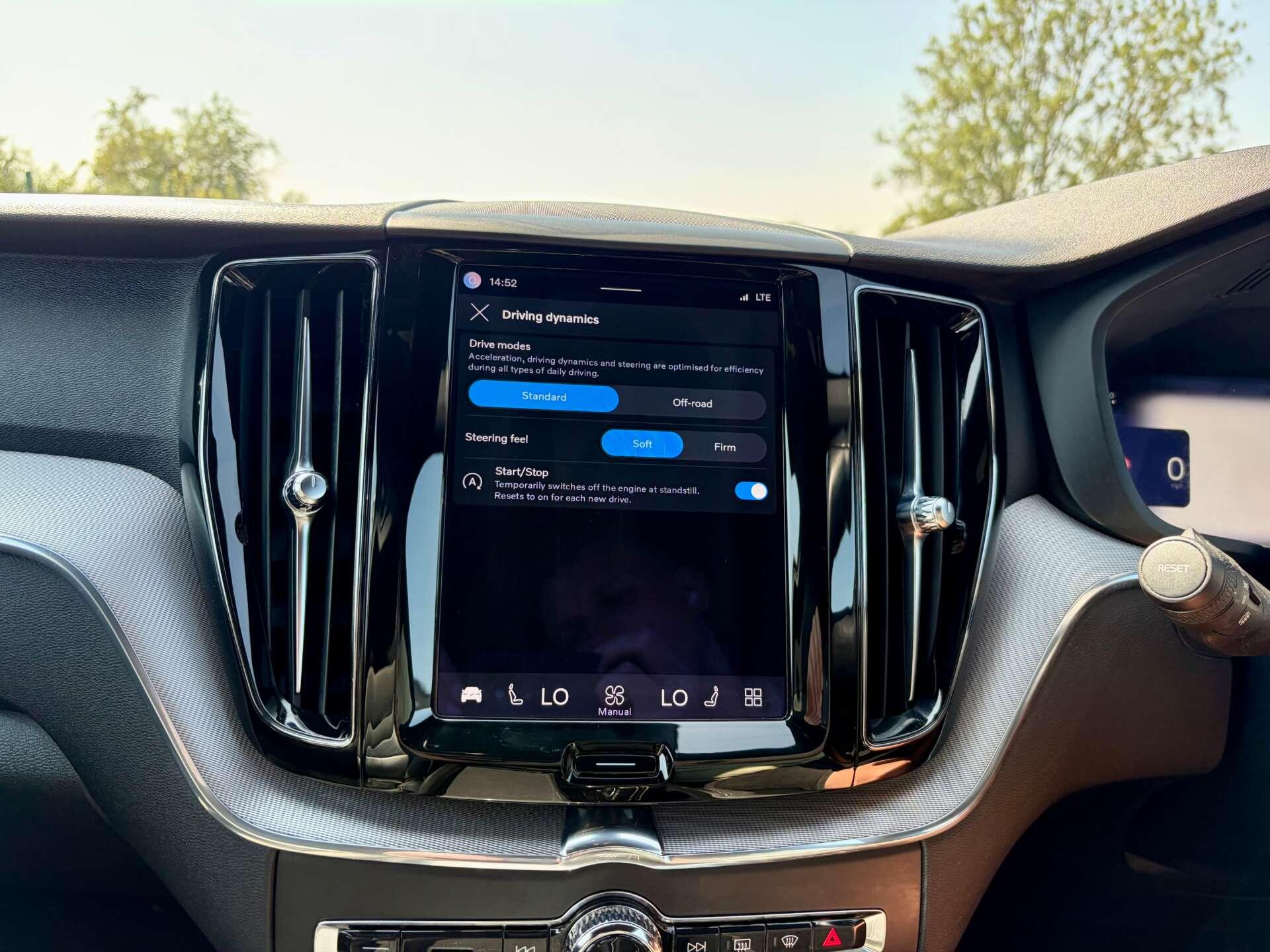 Volvo XC60 view 48