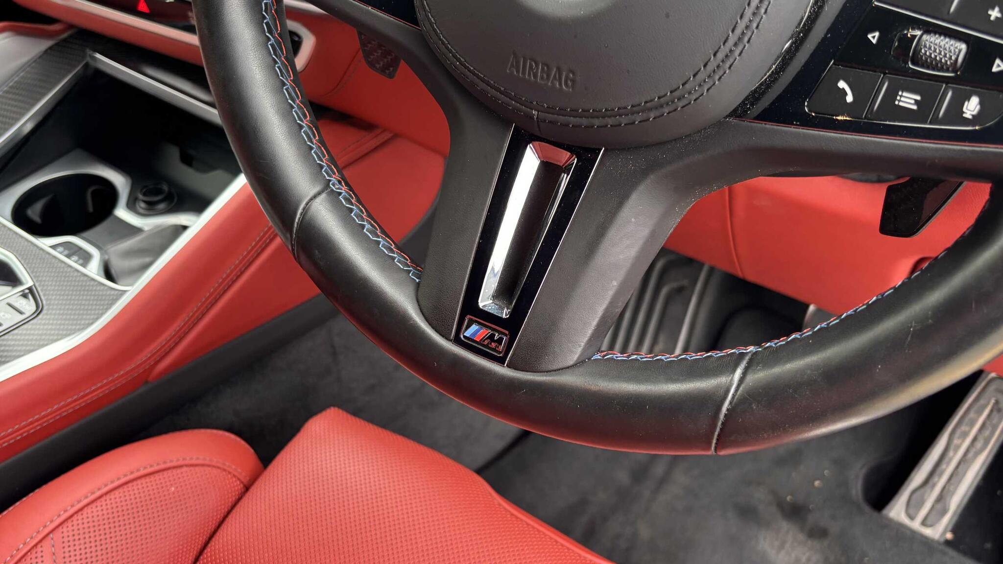 BMW XM view 9