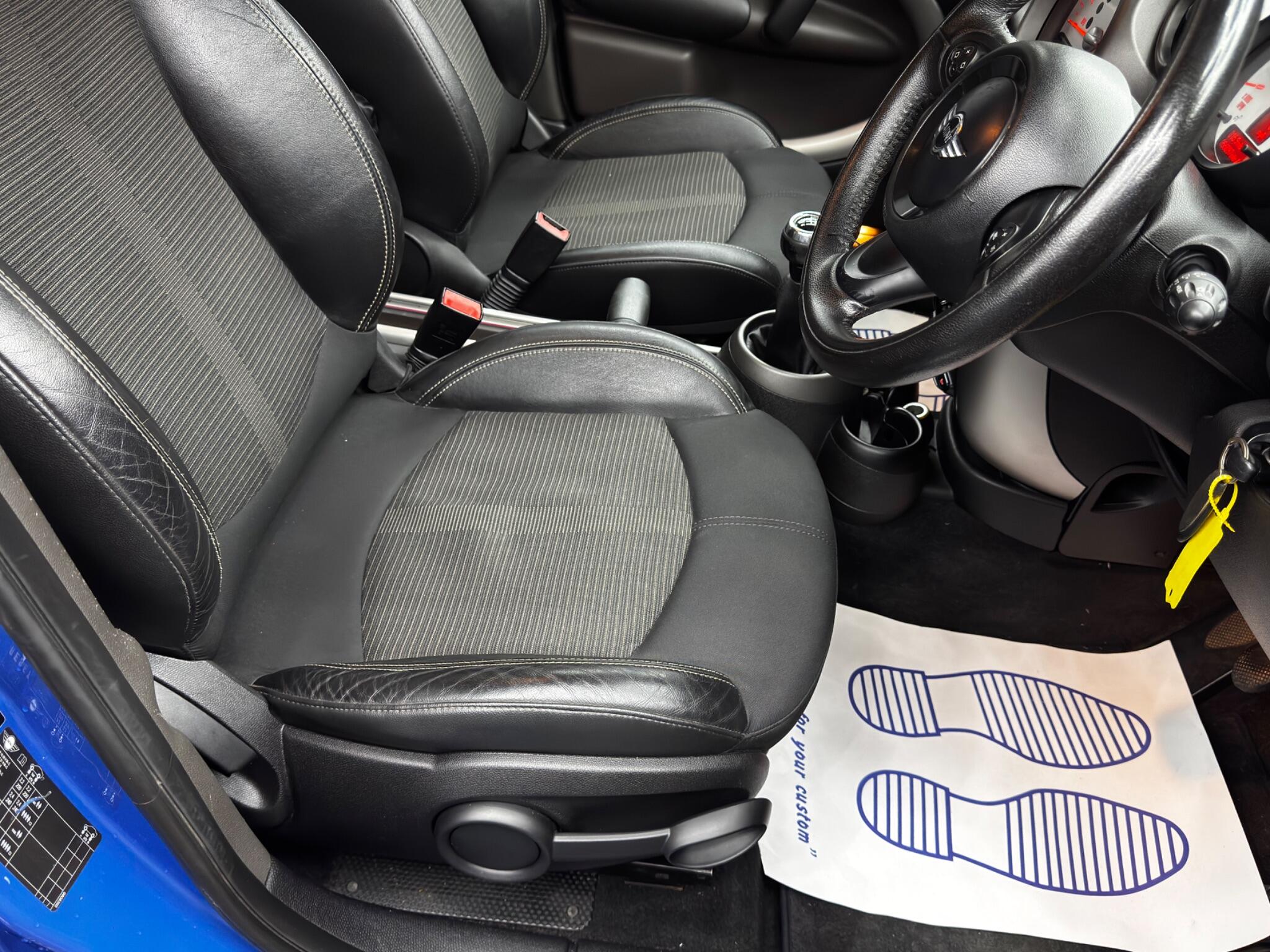 Mini Countryman view 13