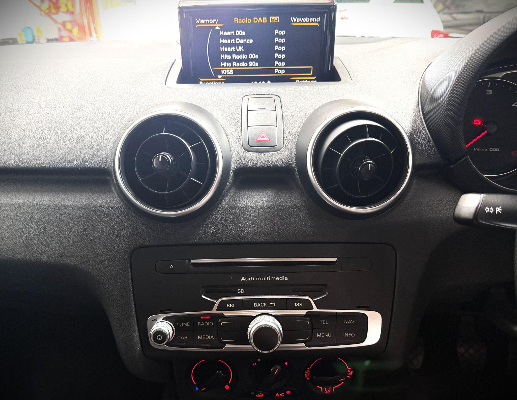Audi A1 view 9