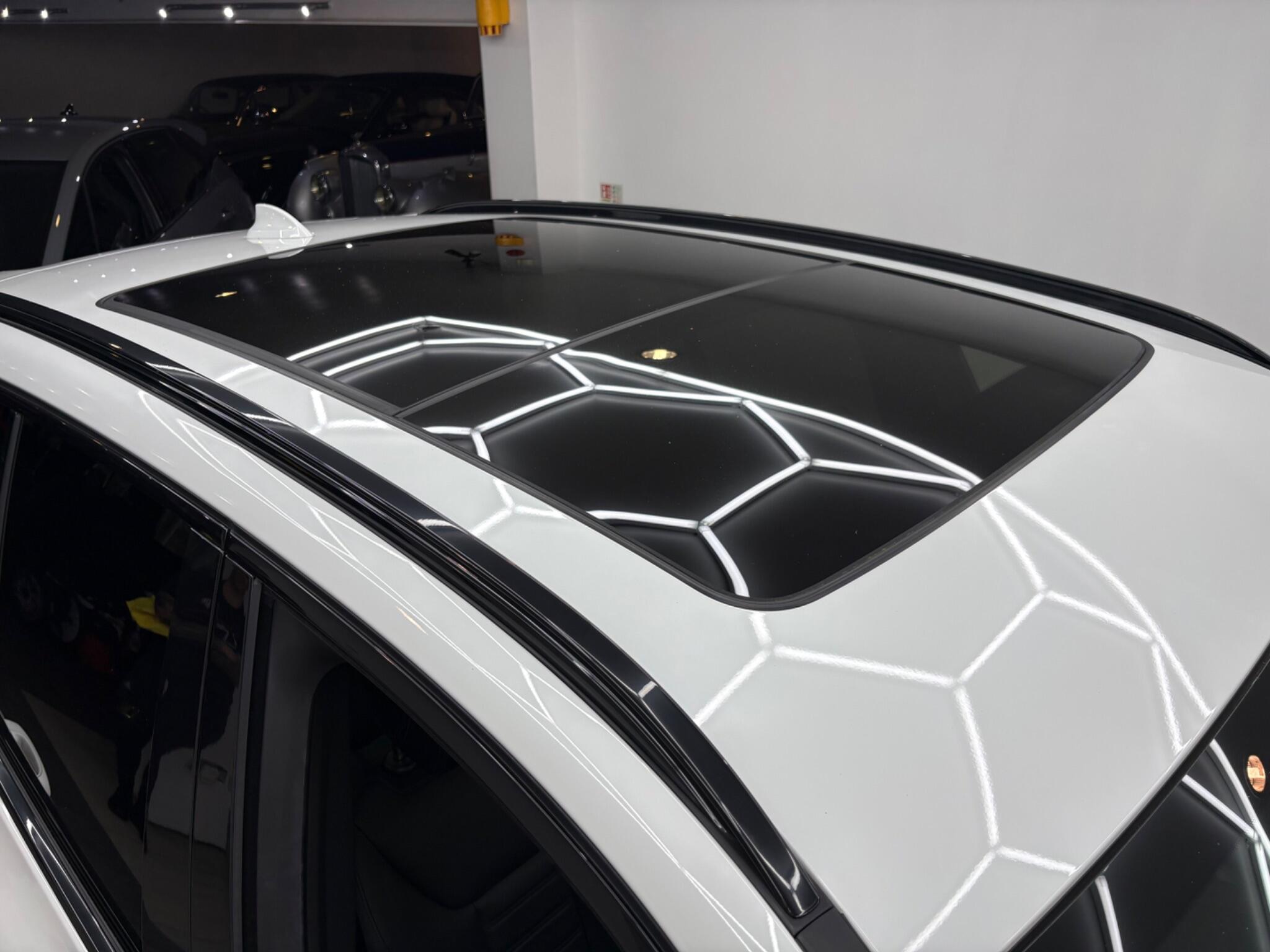 BMW iX3 view 25