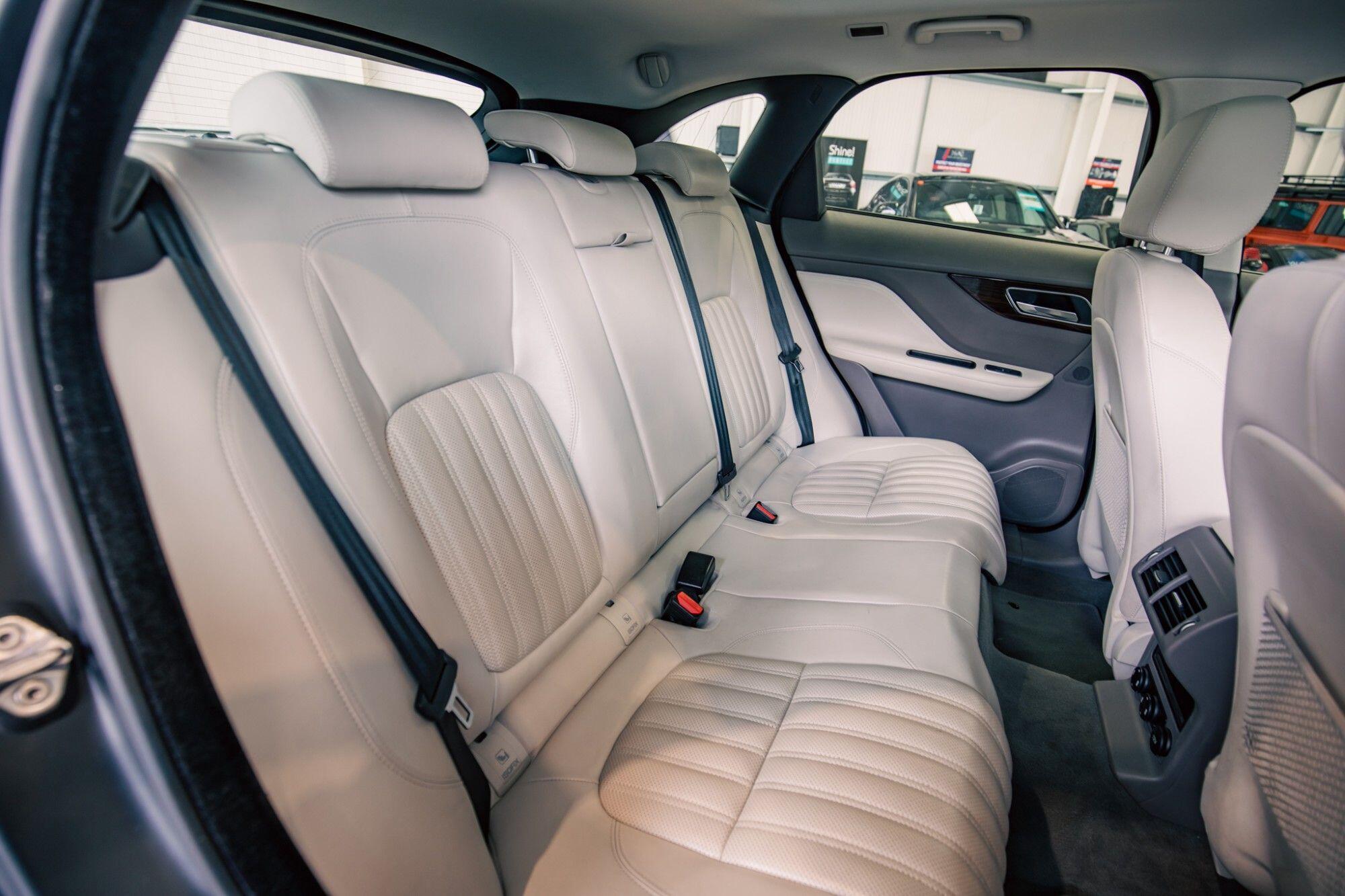 Jaguar F-Pace view 10