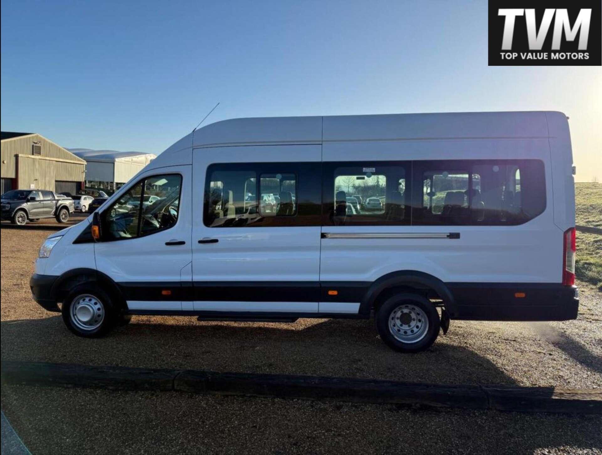 Ford Transit view 4